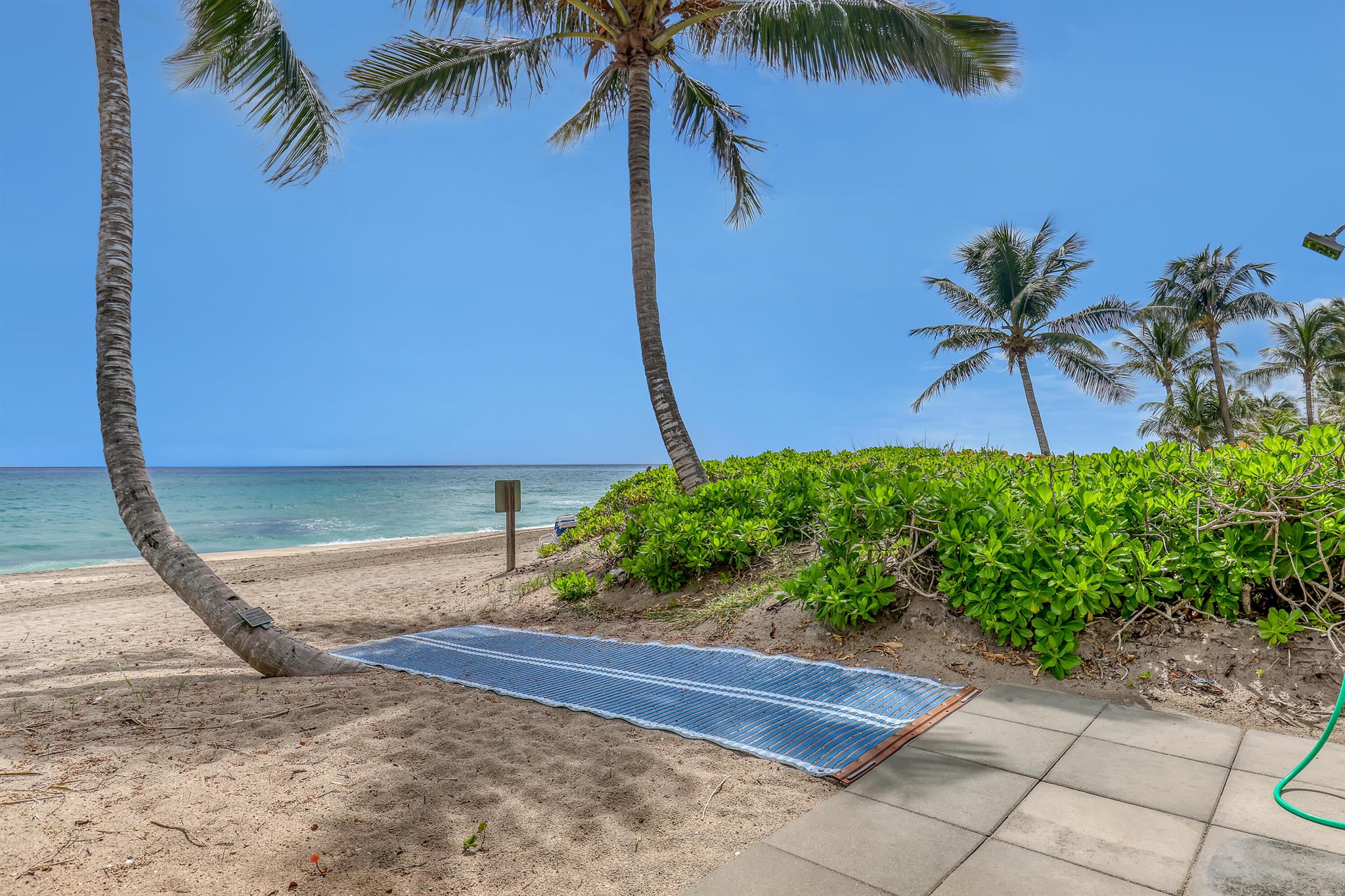 AMBASSADORS V SOUTH CONDO - Residential Lease
