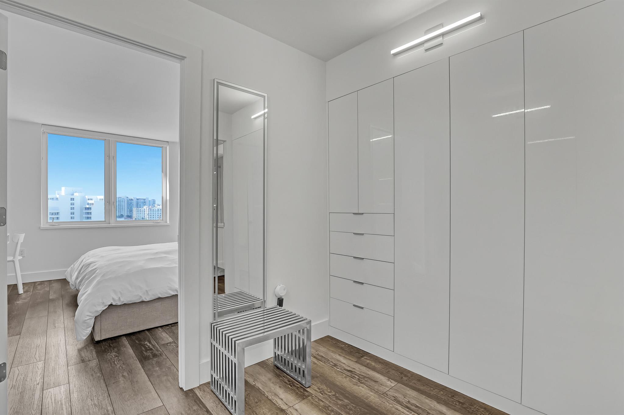 AMBASSADORS V SOUTH CONDO - Residential Lease