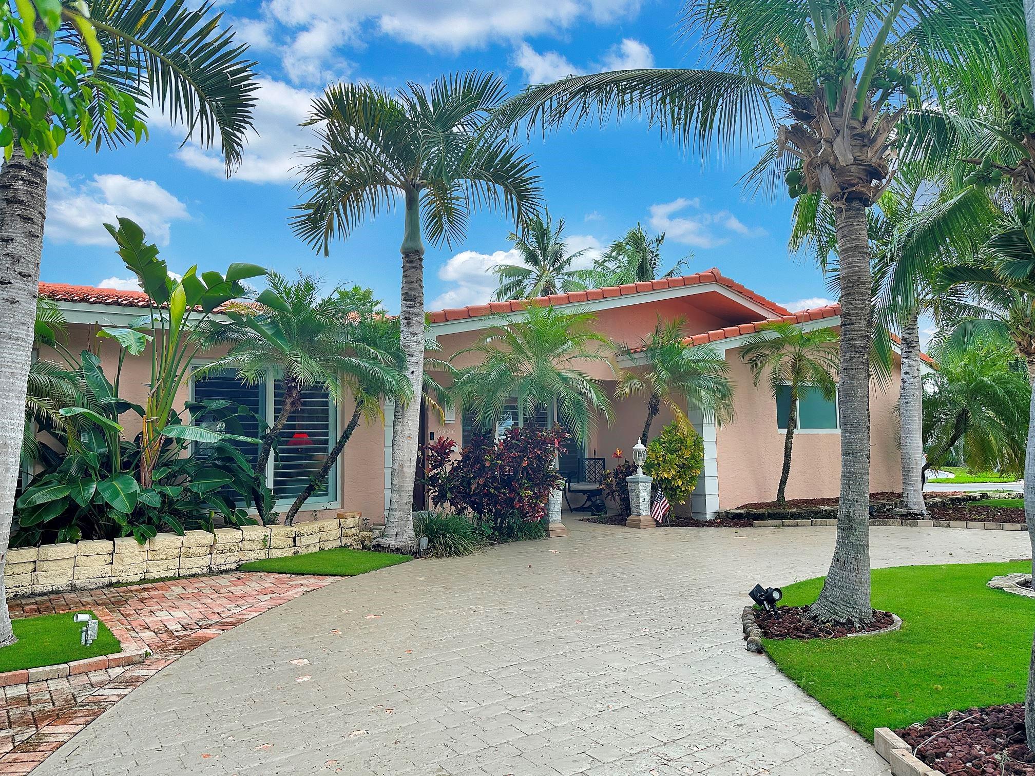 6500 NE 20th Ter