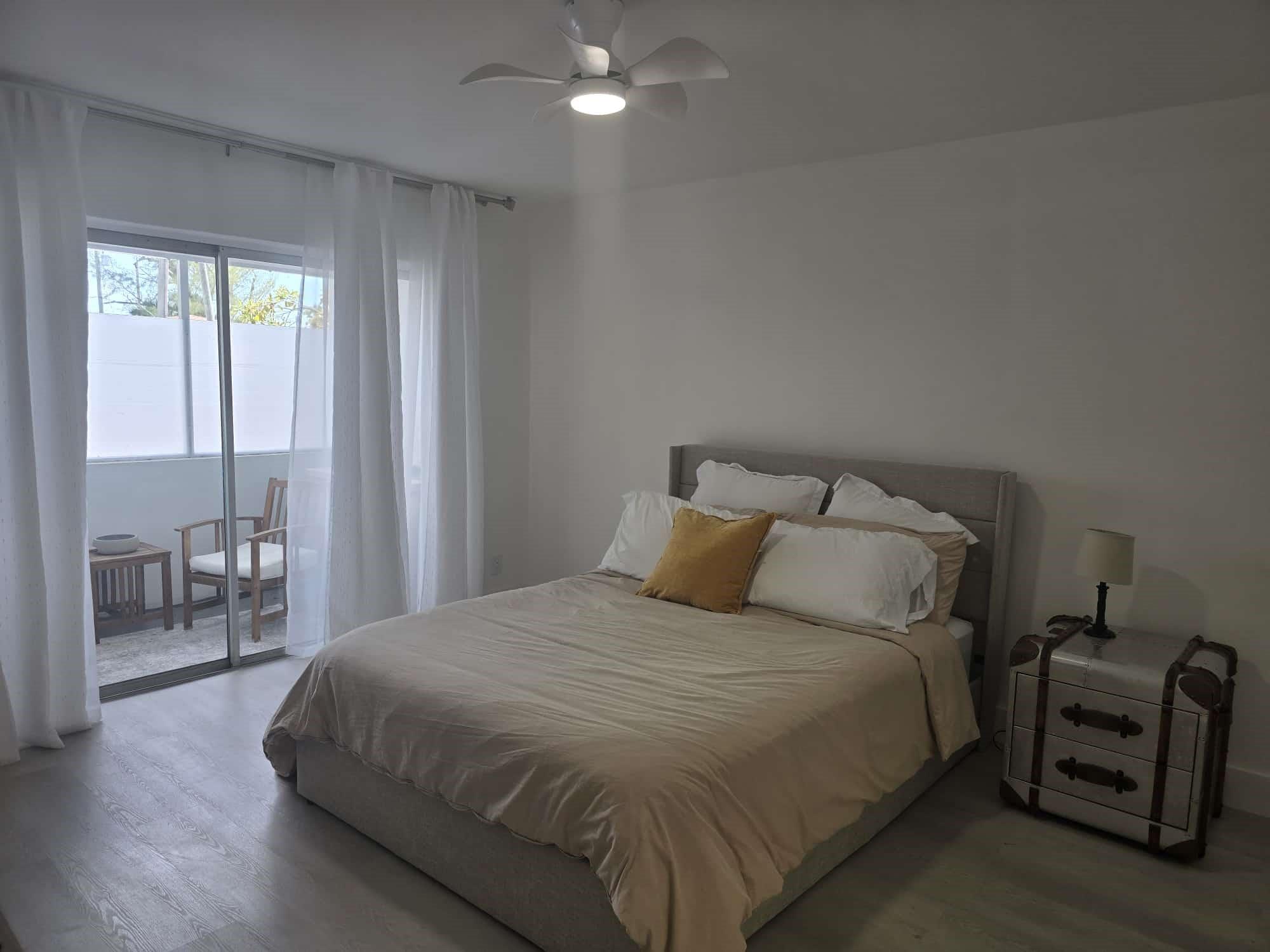 THIRD GULFSTREAM GARDEN - Residential