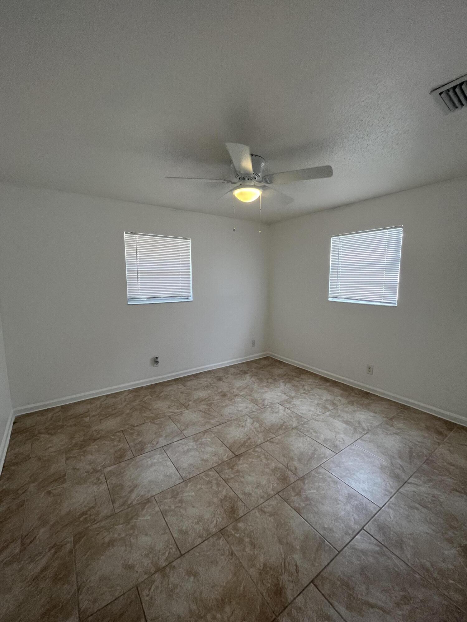 Riviera Beach - Residential Lease