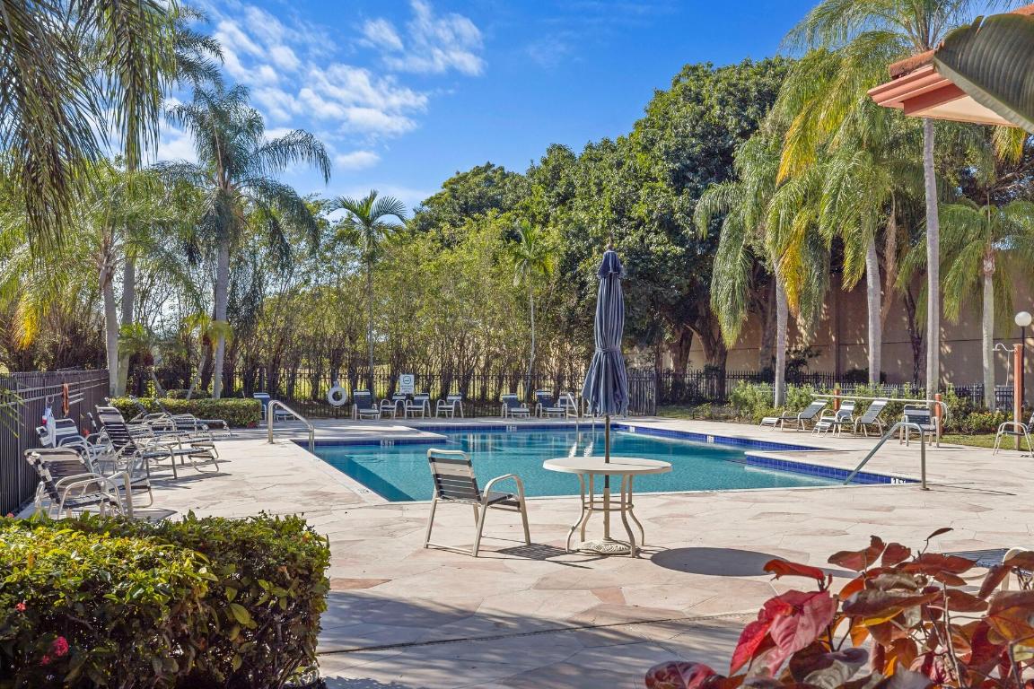 SAN DE VANCE GOLF & TENNIS CLUB CONDO - Residential Lease