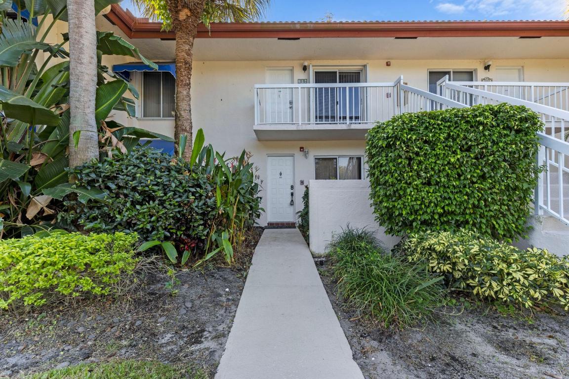 SAN DE VANCE GOLF & TENNIS CLUB CONDO - Residential Lease