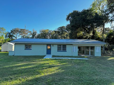 2025 Lake Boulevard Lorida FL 33857