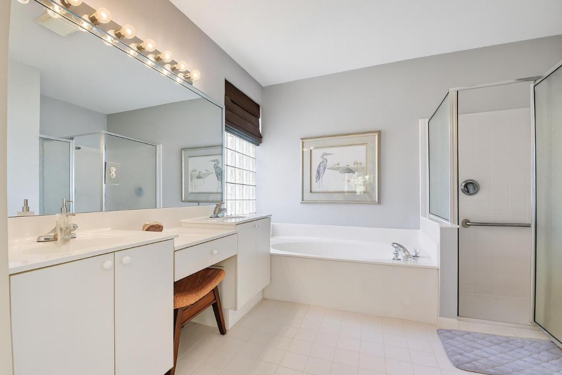 VALENCIA LAKES 3 - Residential