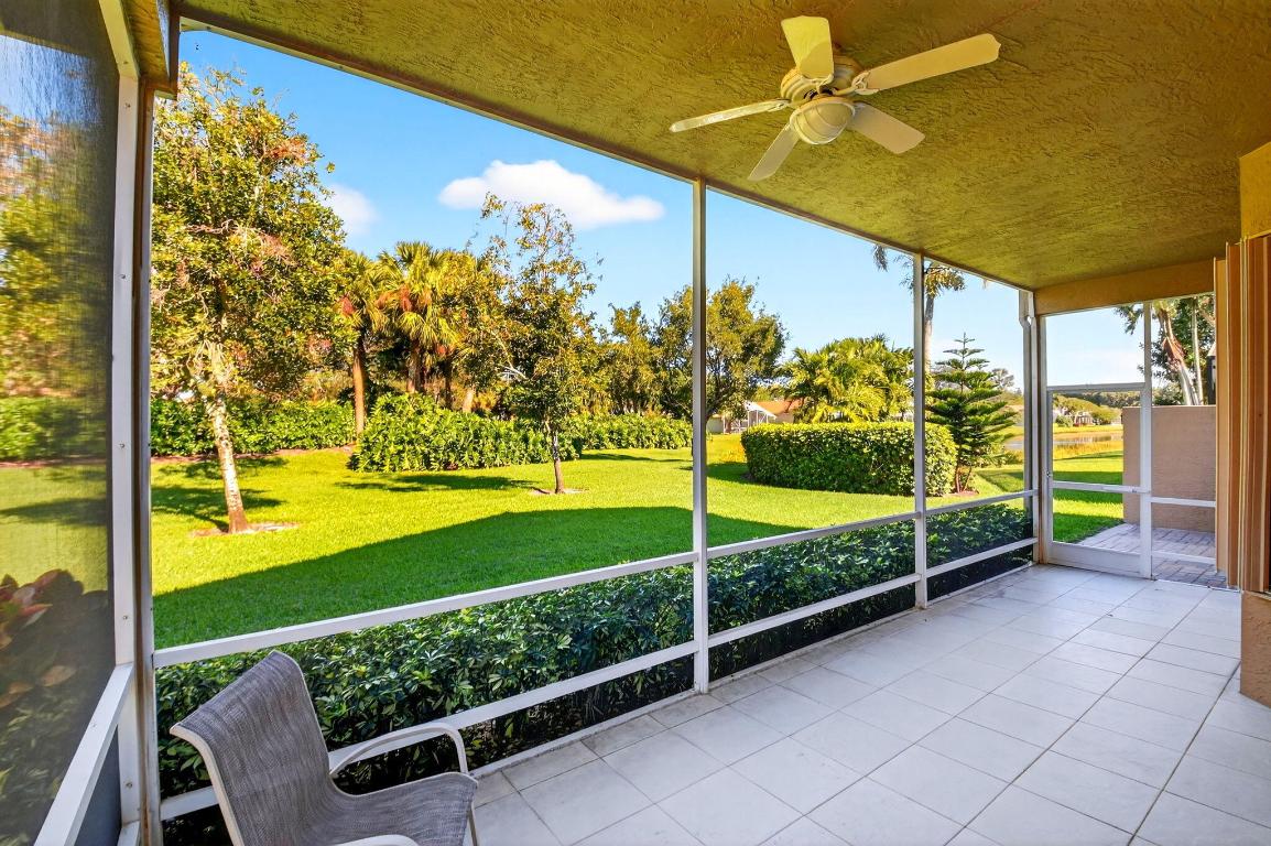 VALENCIA LAKES 3 - Residential