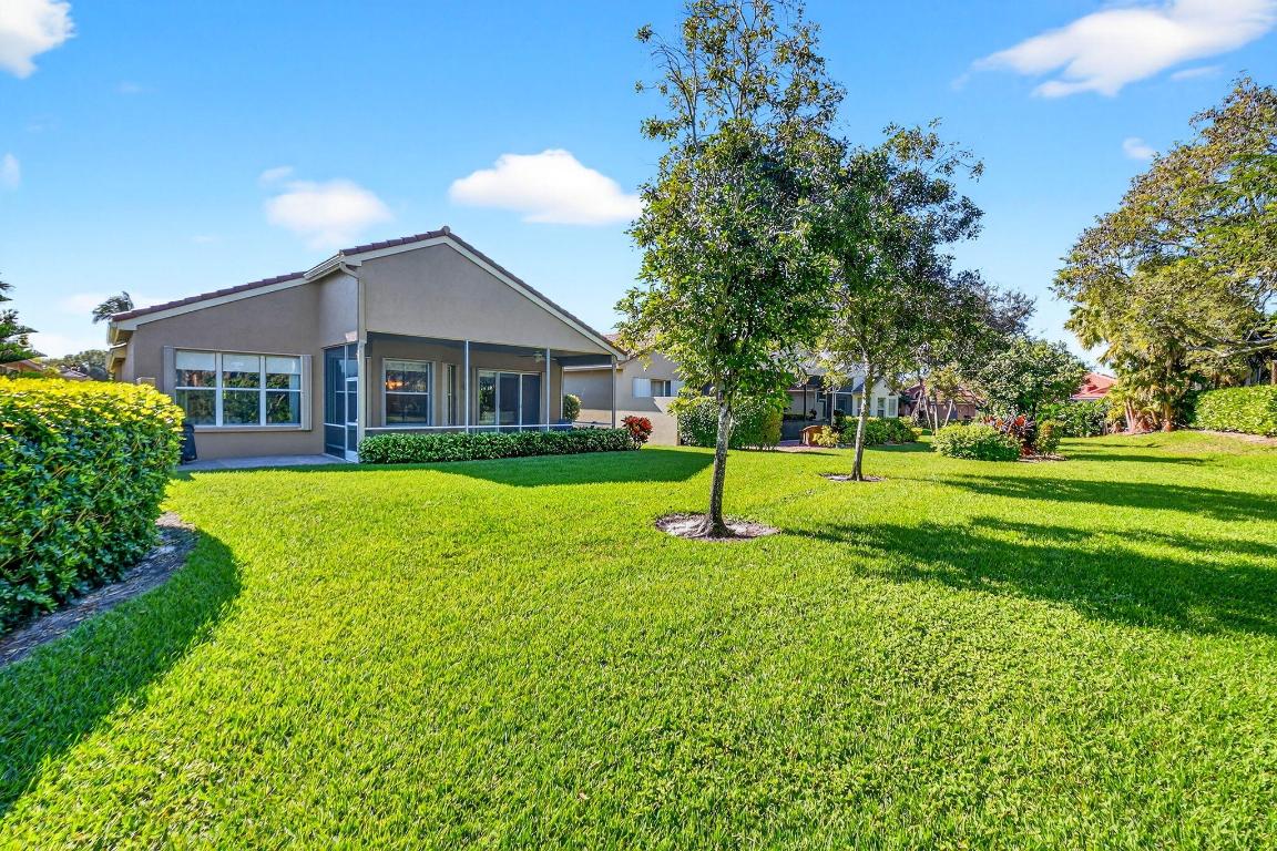 VALENCIA LAKES 3 - Residential