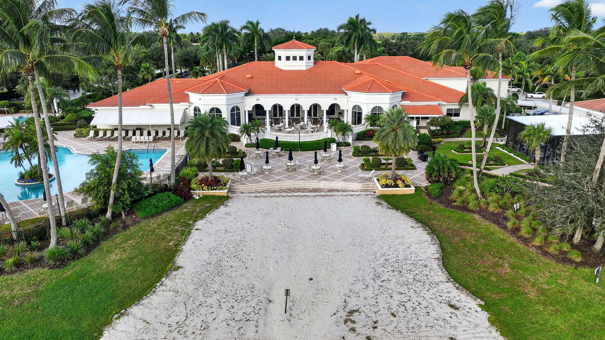 VALENCIA LAKES 3 - Residential