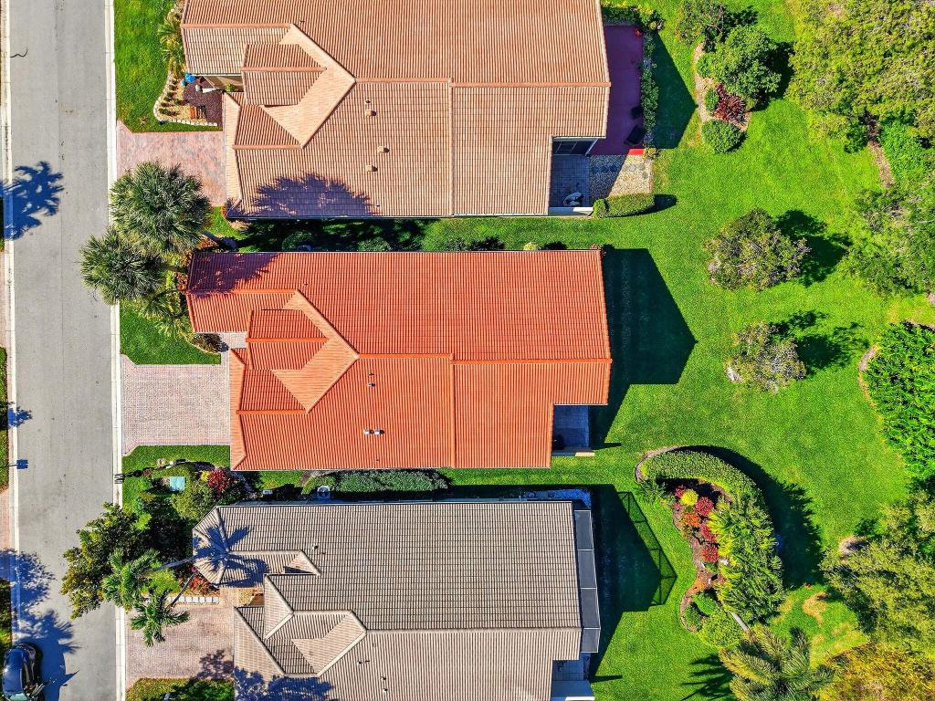 VALENCIA LAKES 3 - Residential