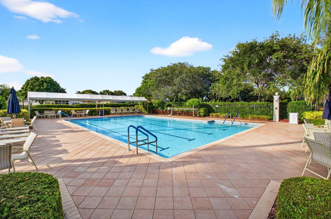 VALENCIA LAKES 3 - Residential