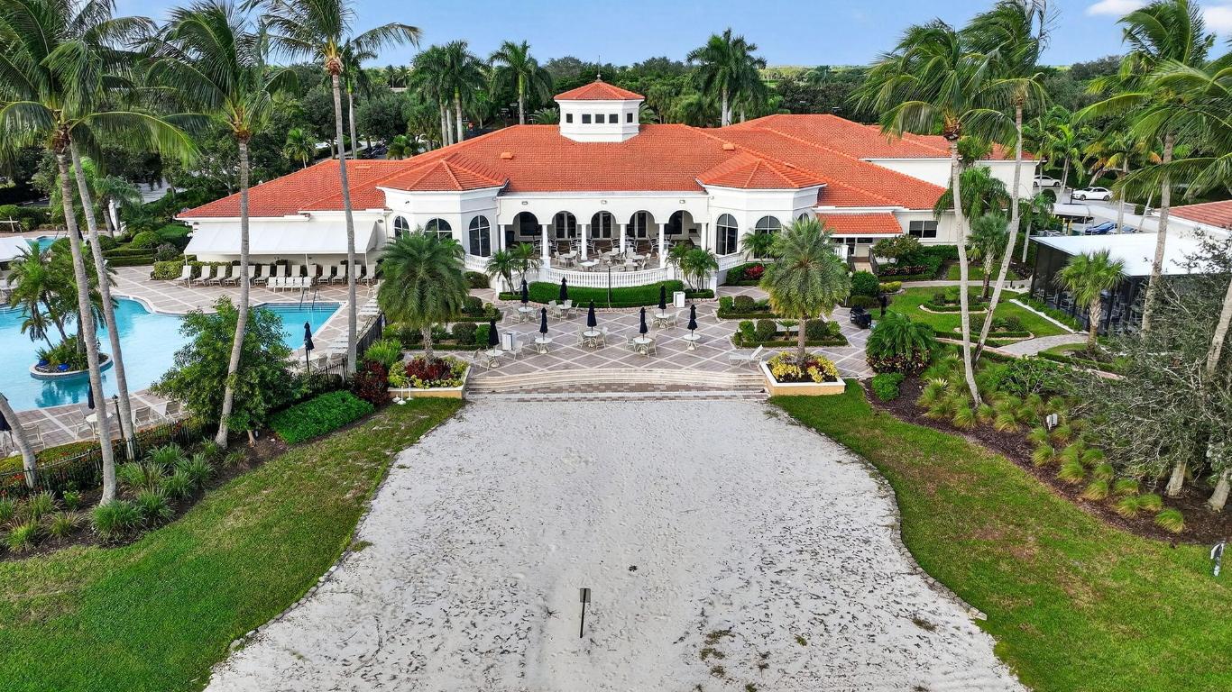 VALENCIA LAKES 3 - Residential