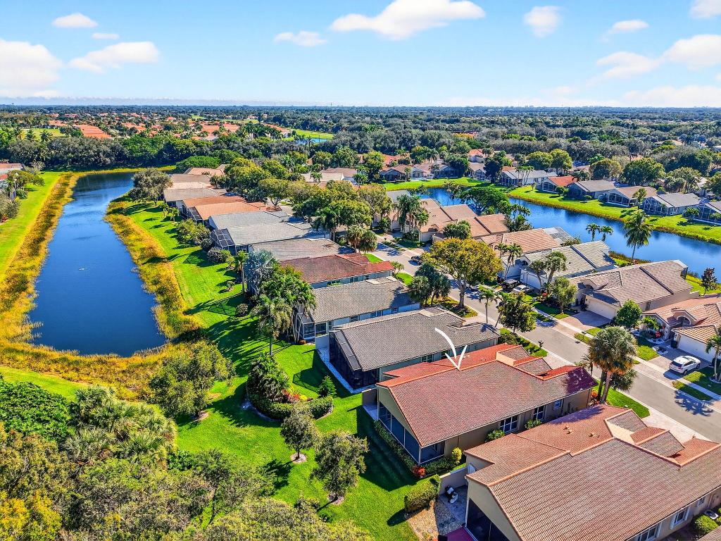 VALENCIA LAKES 3 - Residential