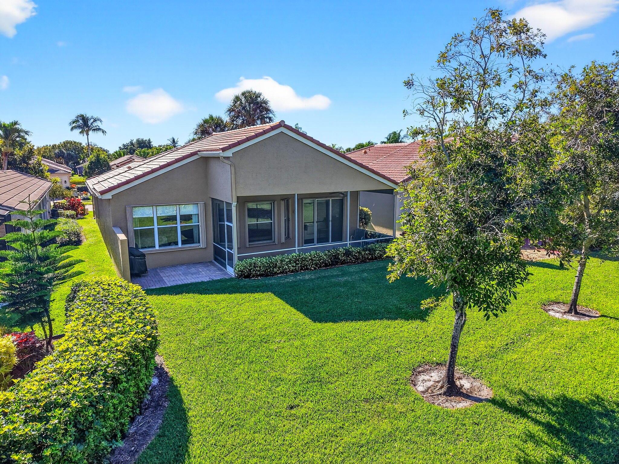 VALENCIA LAKES 3 - Residential