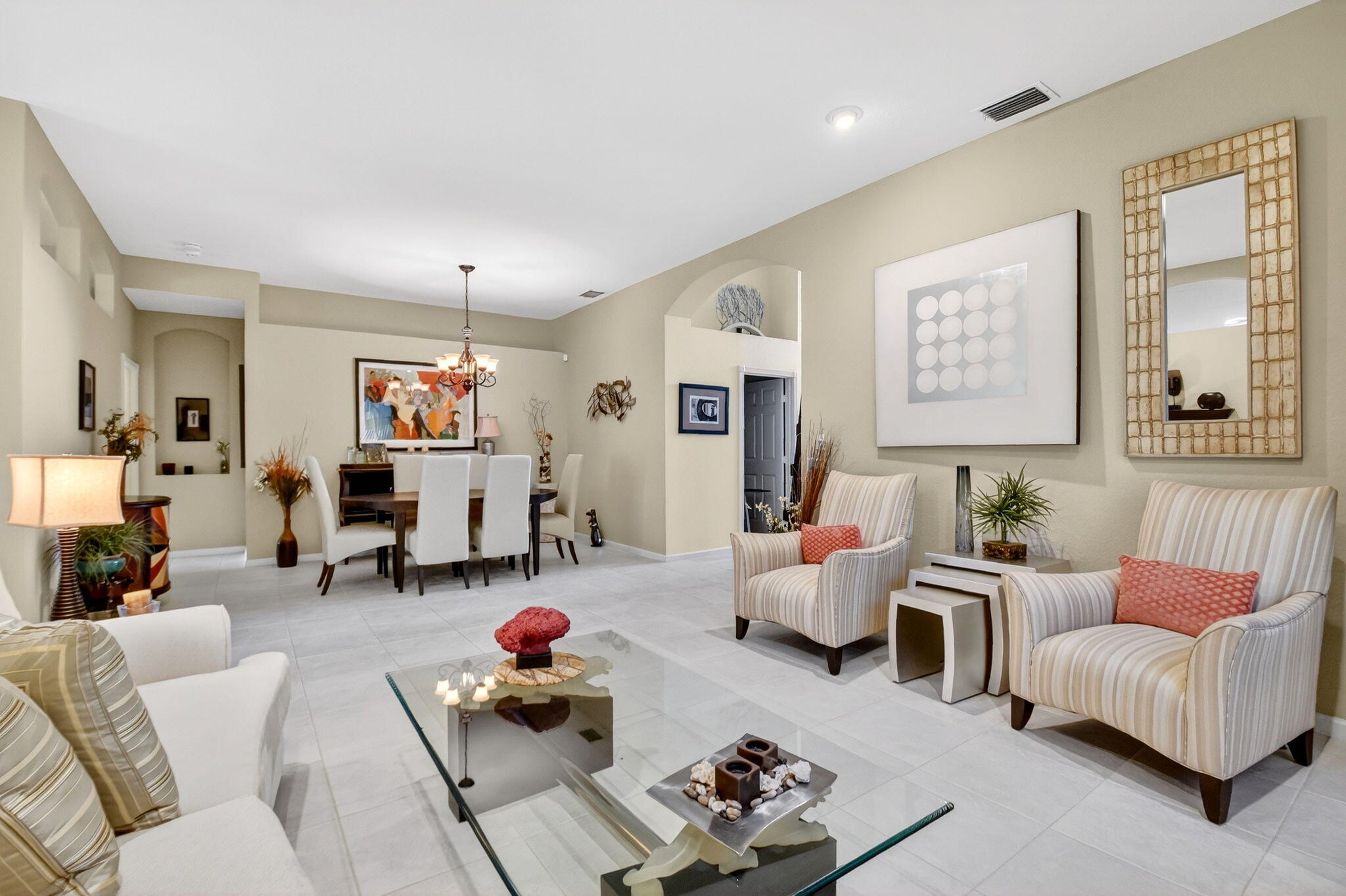 VALENCIA LAKES 3 - Residential