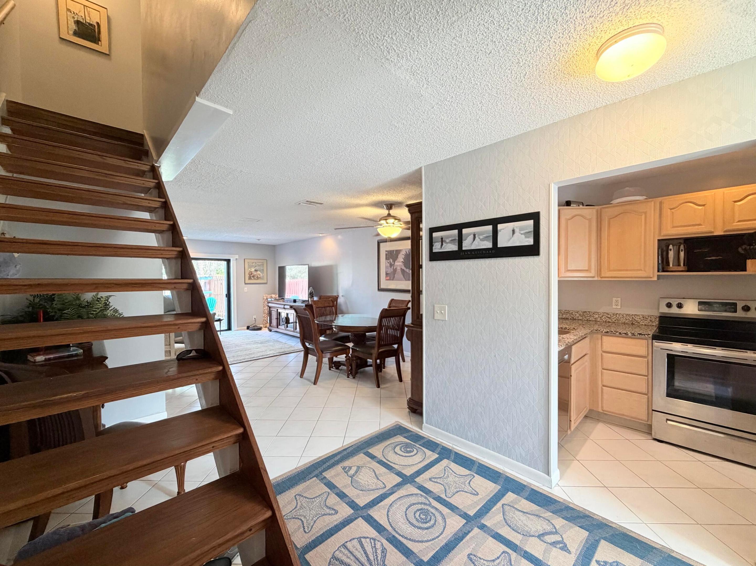 OCEAN HARBOUR VILLAS CONDOMINIUM - Residential Lease