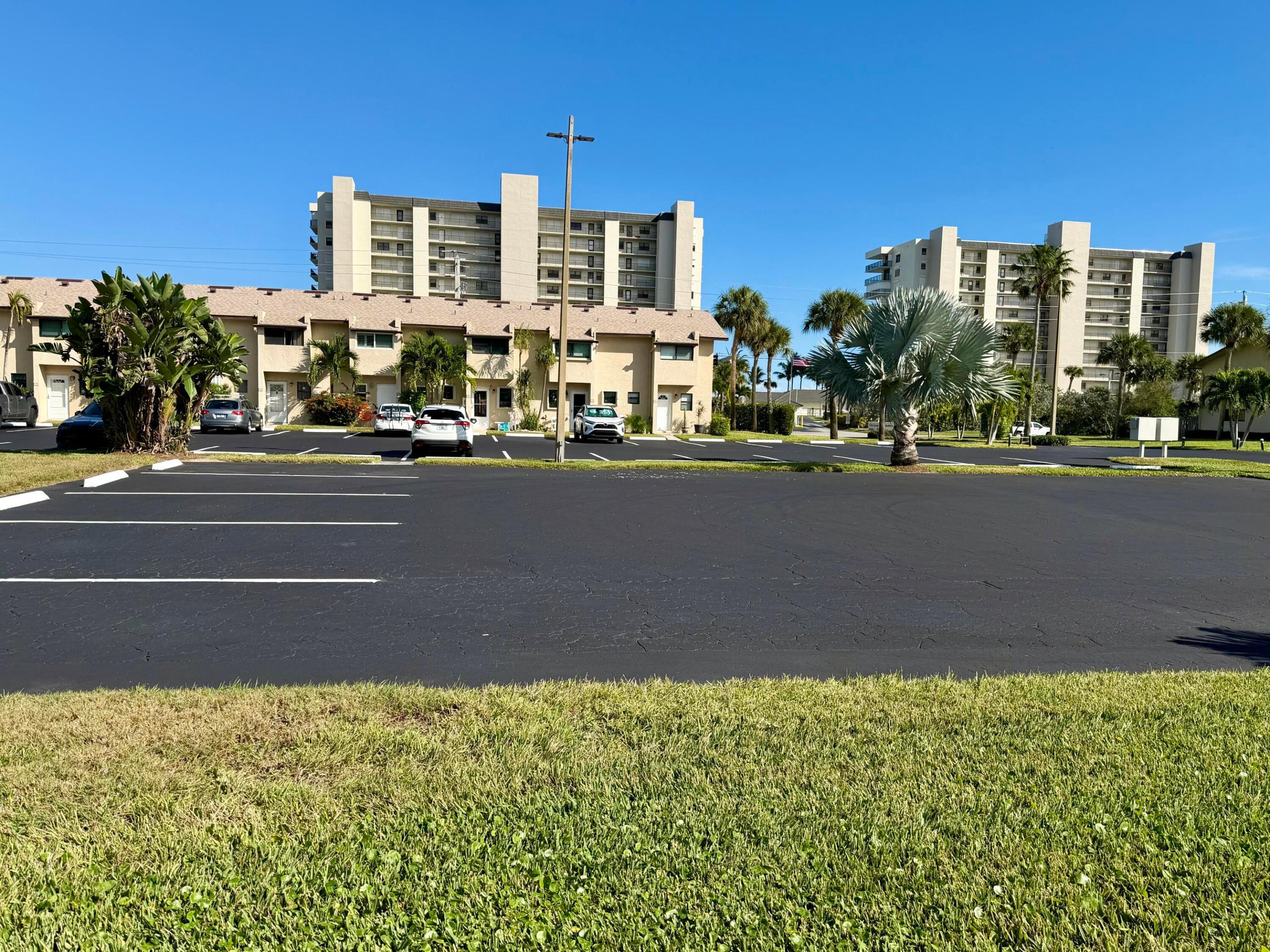 OCEAN HARBOUR VILLAS CONDOMINIUM - Residential Lease