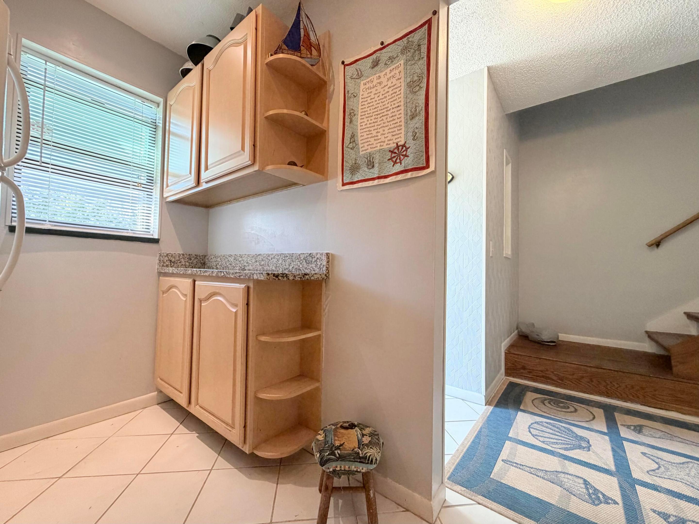 OCEAN HARBOUR VILLAS CONDOMINIUM - Residential Lease