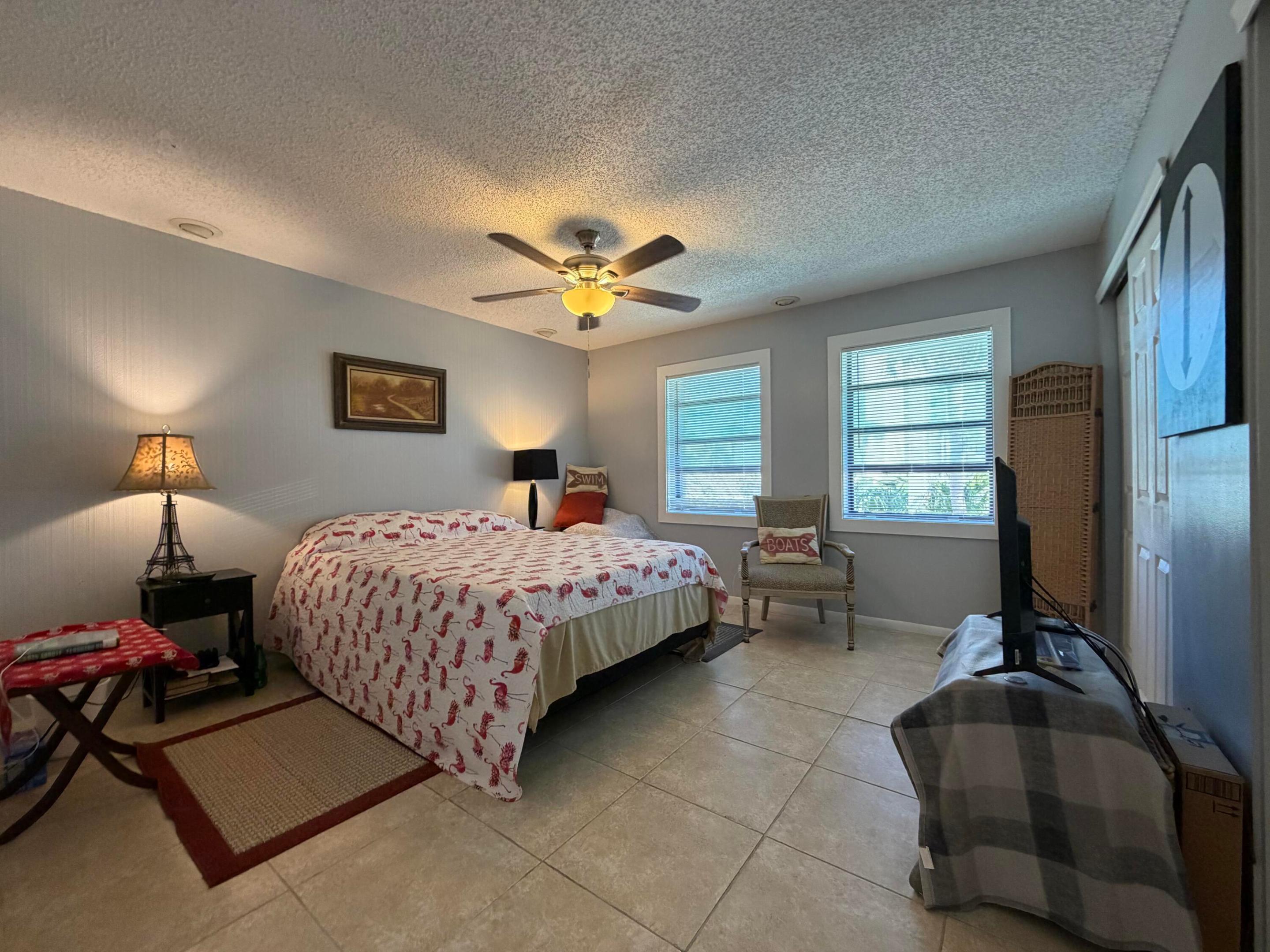OCEAN HARBOUR VILLAS CONDOMINIUM - Residential Lease