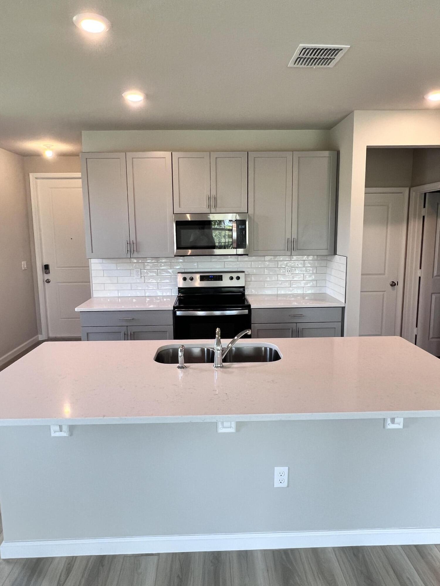 OSPREY PRESERVE - Residential