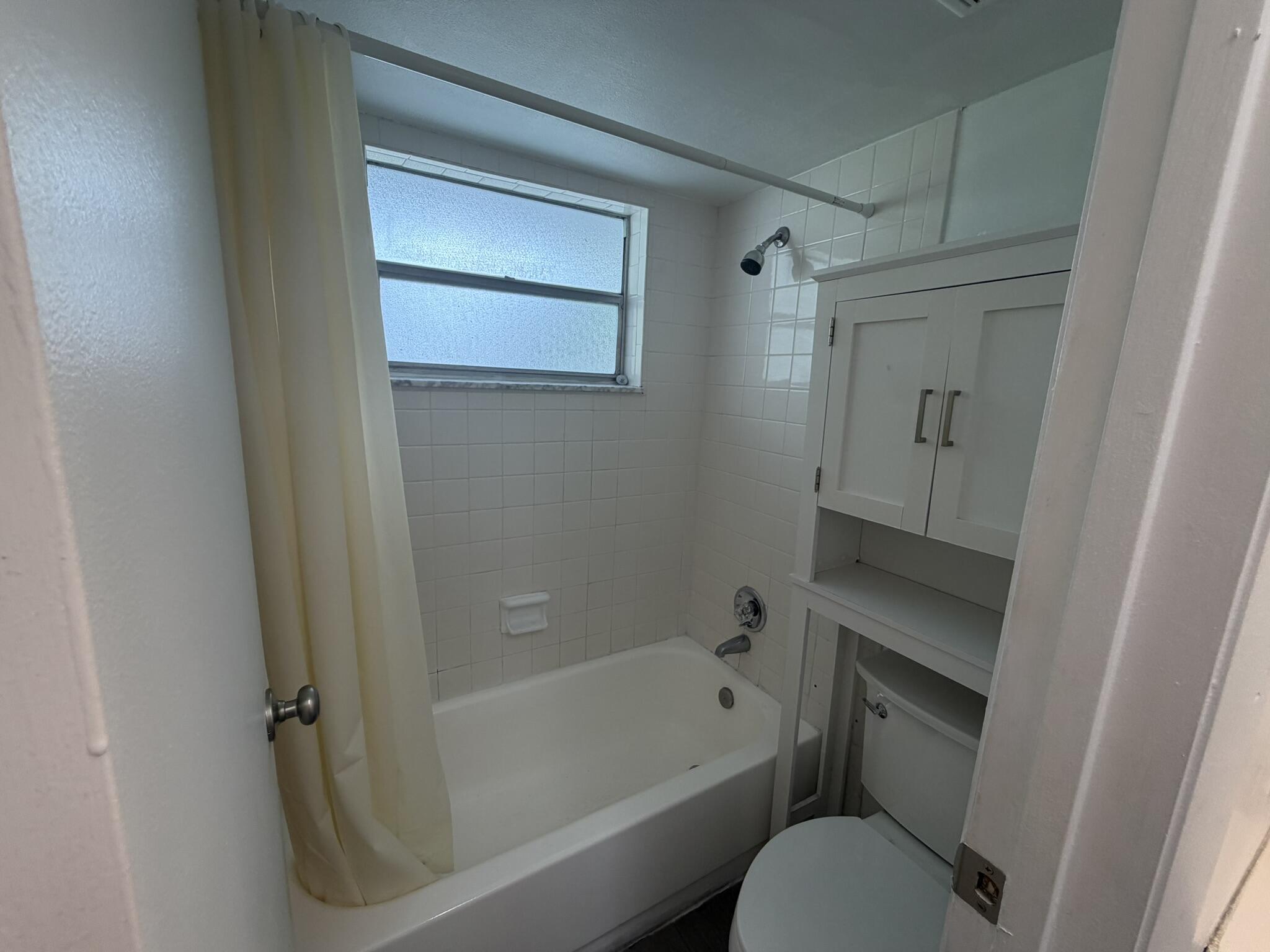 FAIRWAYS OF TAMARAC CONDOMINIUM - Residential