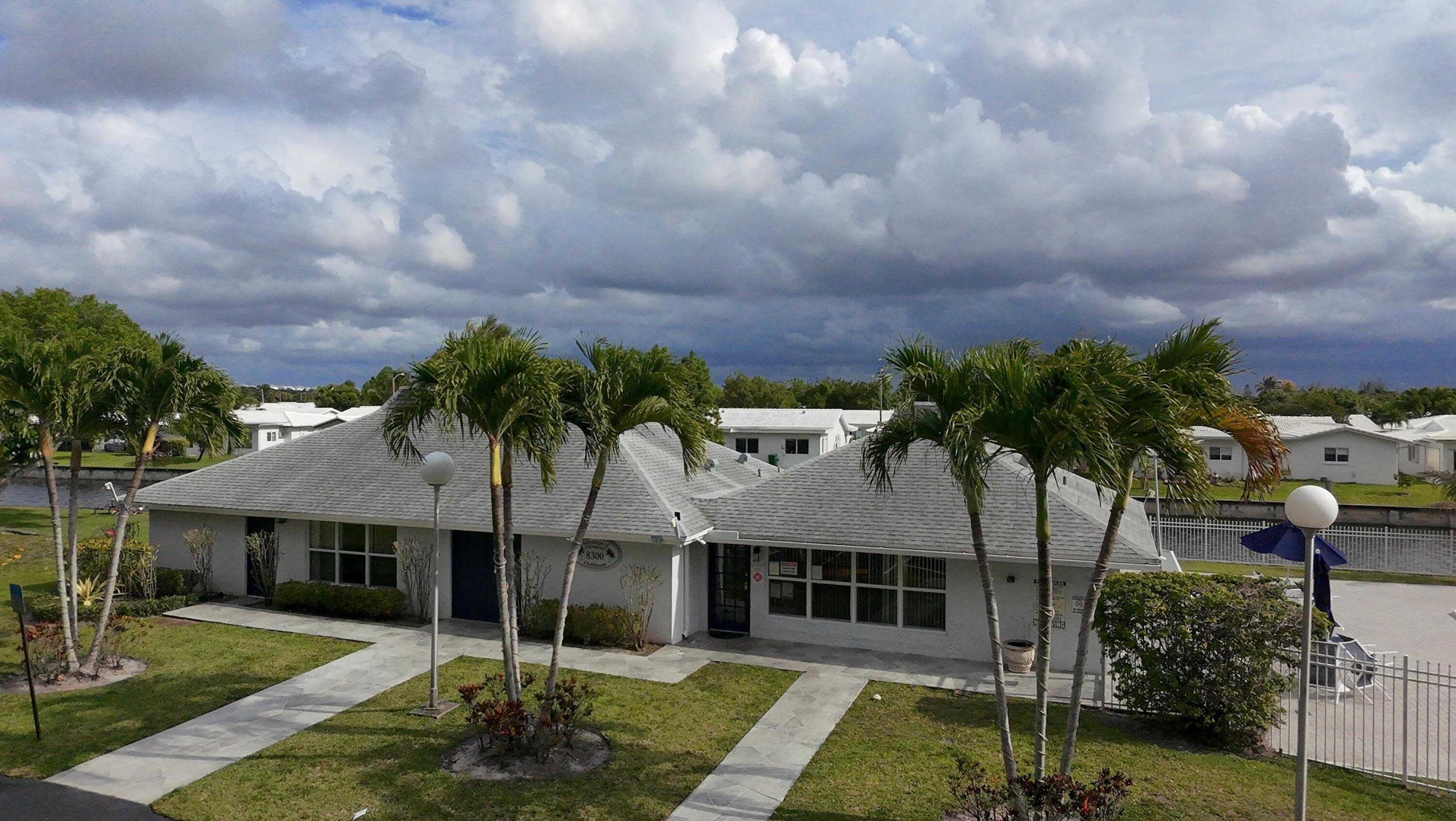 FAIRWAYS OF TAMARAC CONDOMINIUM - Residential