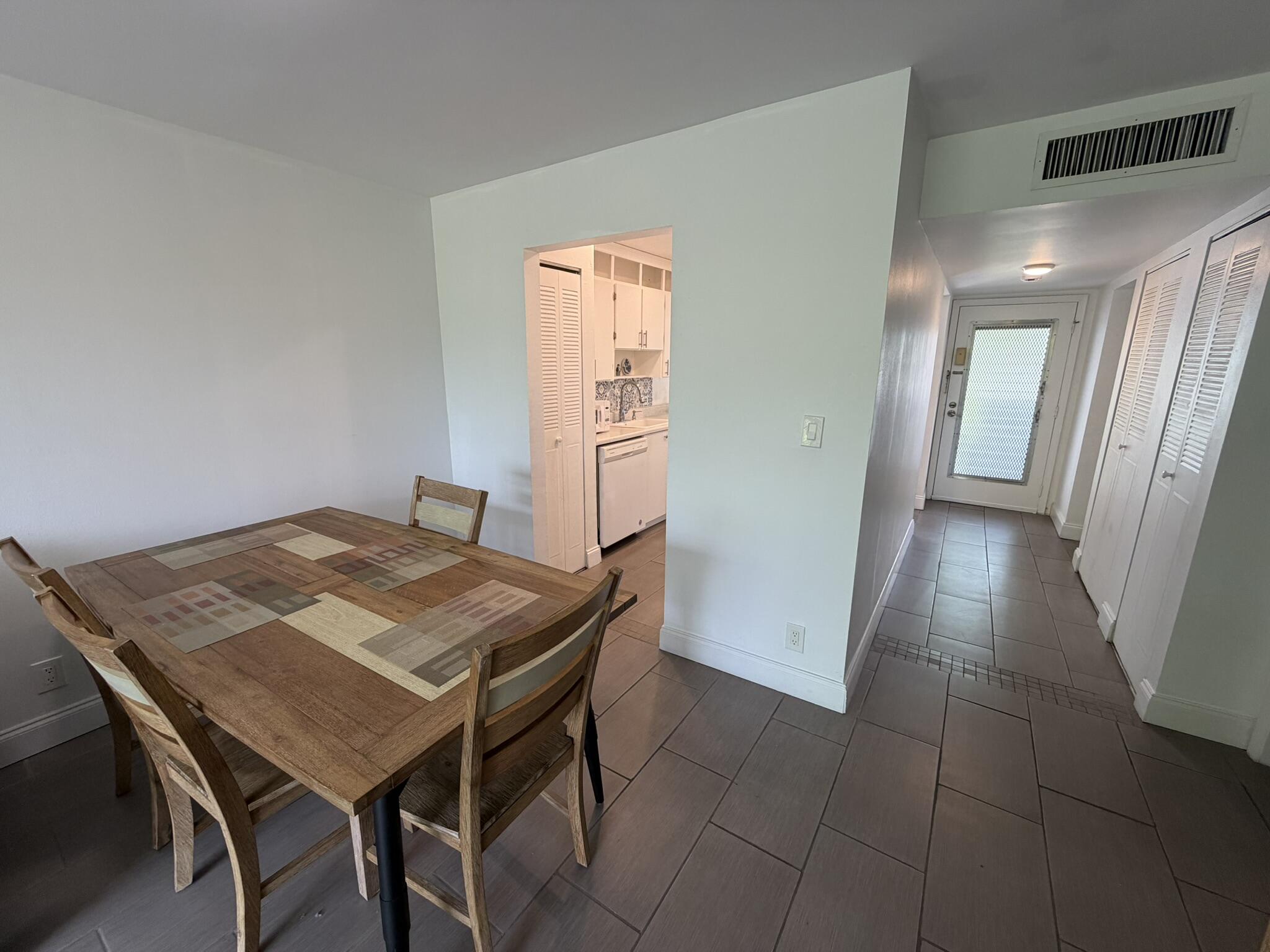 FAIRWAYS OF TAMARAC CONDOMINIUM - Residential