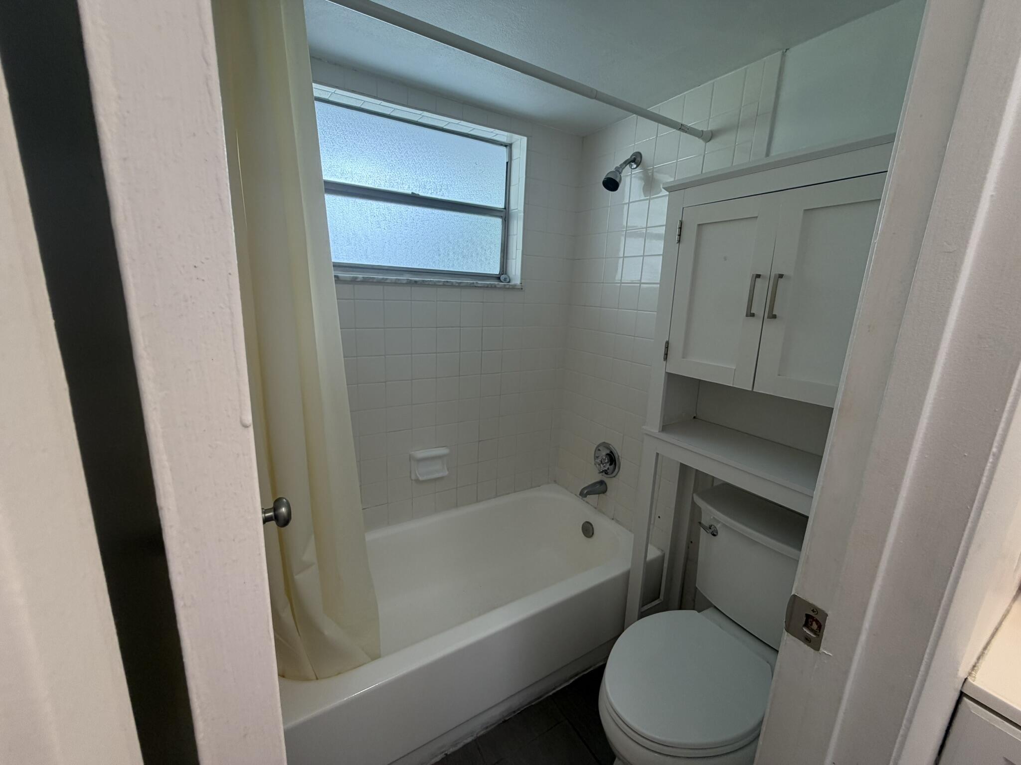 FAIRWAYS OF TAMARAC CONDOMINIUM - Residential