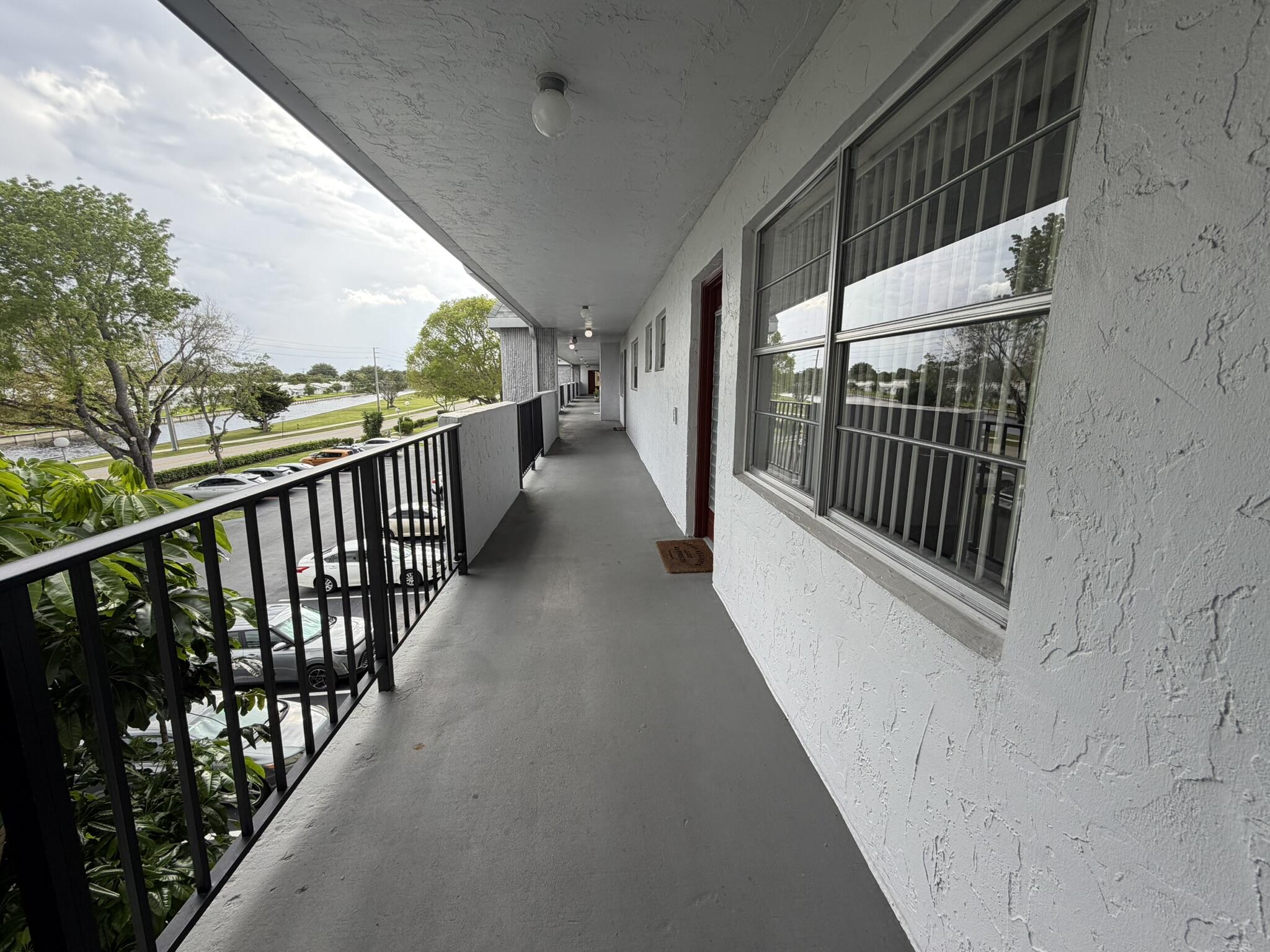 FAIRWAYS OF TAMARAC CONDOMINIUM - Residential