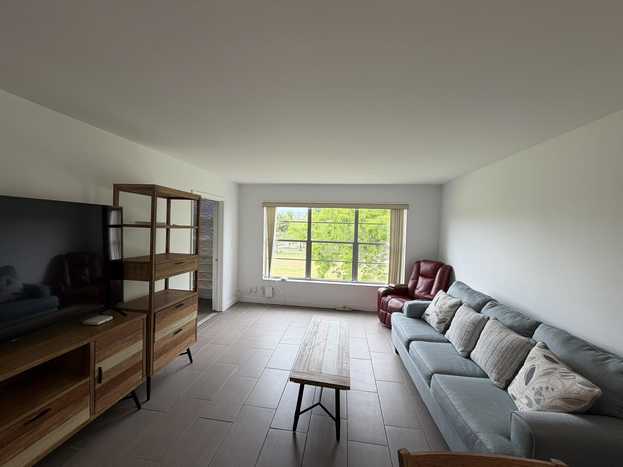 FAIRWAYS OF TAMARAC CONDOMINIUM - Residential