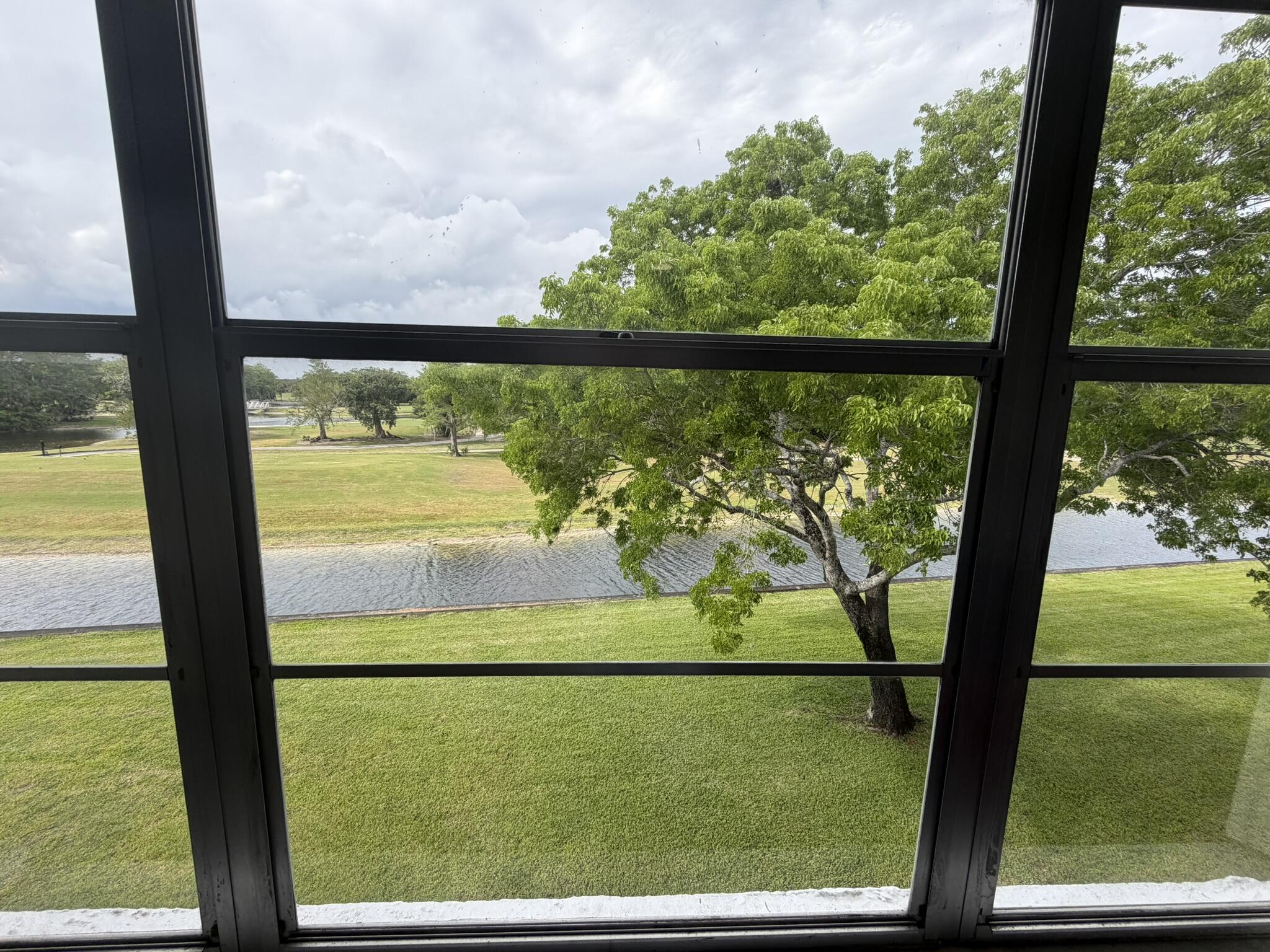 FAIRWAYS OF TAMARAC CONDOMINIUM - Residential