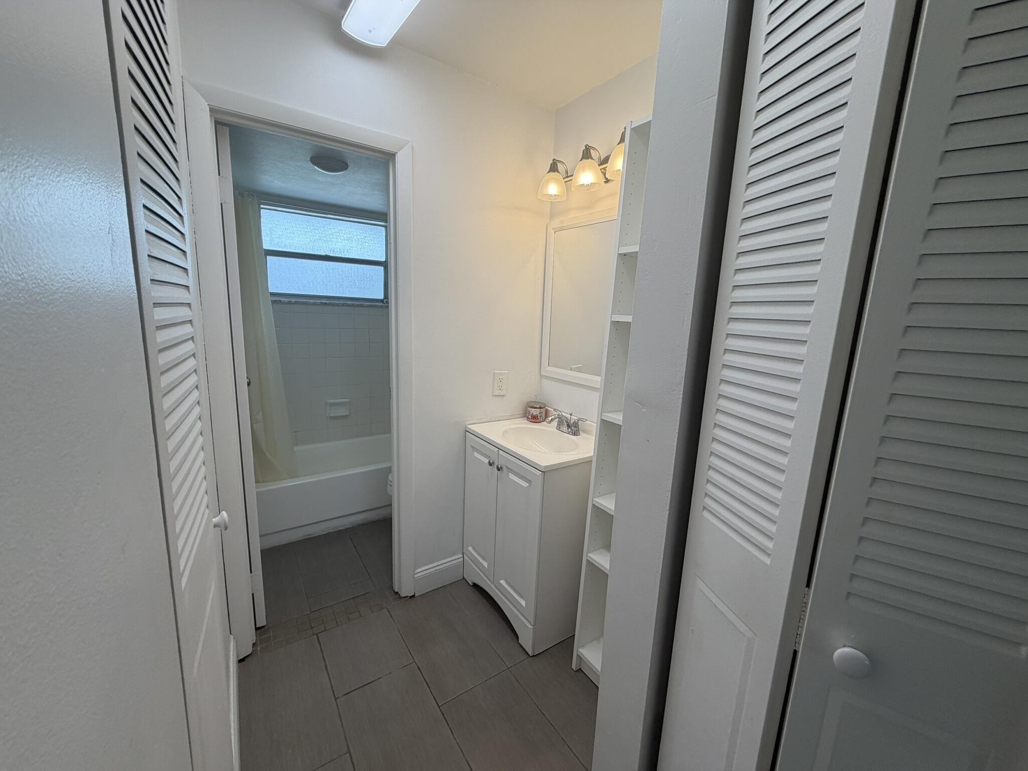 FAIRWAYS OF TAMARAC CONDOMINIUM - Residential