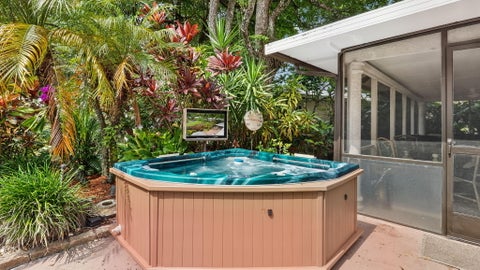 Tiny photo for 3745 OAKS CLUBHOUSE Drive #V-8, Pompano Beach, FL 33069 (MLS # B26087344)