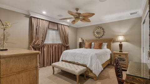 Tiny photo for 3745 OAKS CLUBHOUSE Drive #V-8, Pompano Beach, FL 33069 (MLS # B26087344)