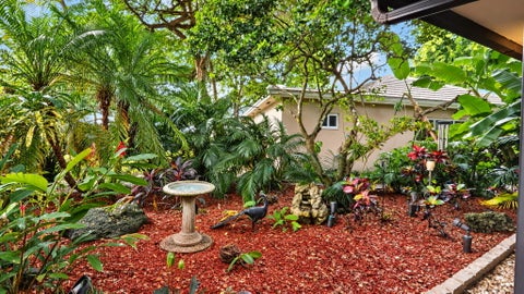 Tiny photo for 3745 OAKS CLUBHOUSE Drive #V-8, Pompano Beach, FL 33069 (MLS # B26087344)