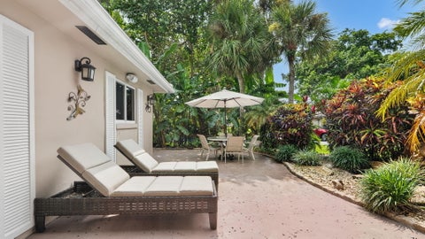 Tiny photo for 3745 OAKS CLUBHOUSE Drive #V-8, Pompano Beach, FL 33069 (MLS # B26087344)