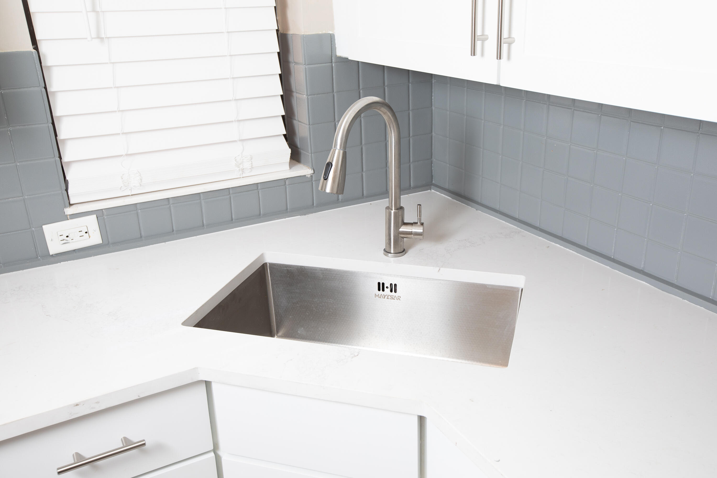 APPLEWOOD VILLAGE II-C CONDO - Residential Lease