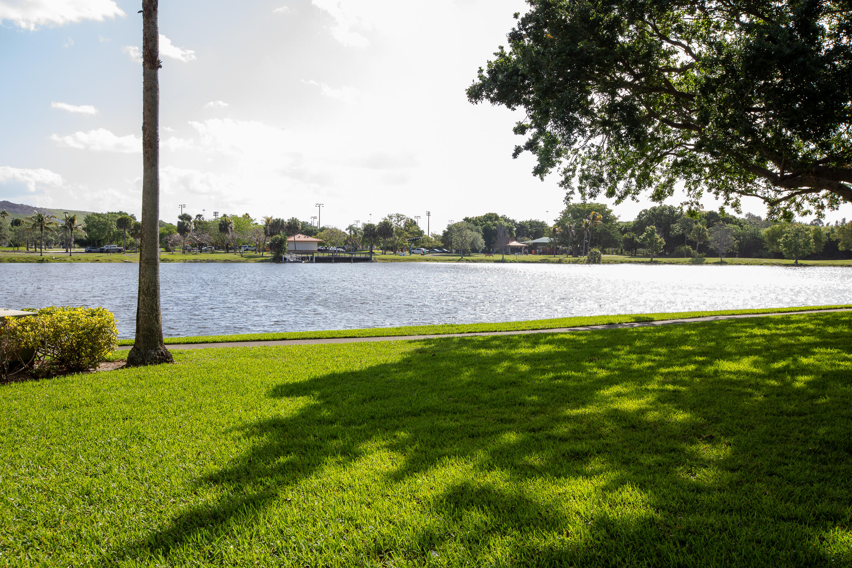 APPLEWOOD VILLAGE II-C CONDO - Residential Lease