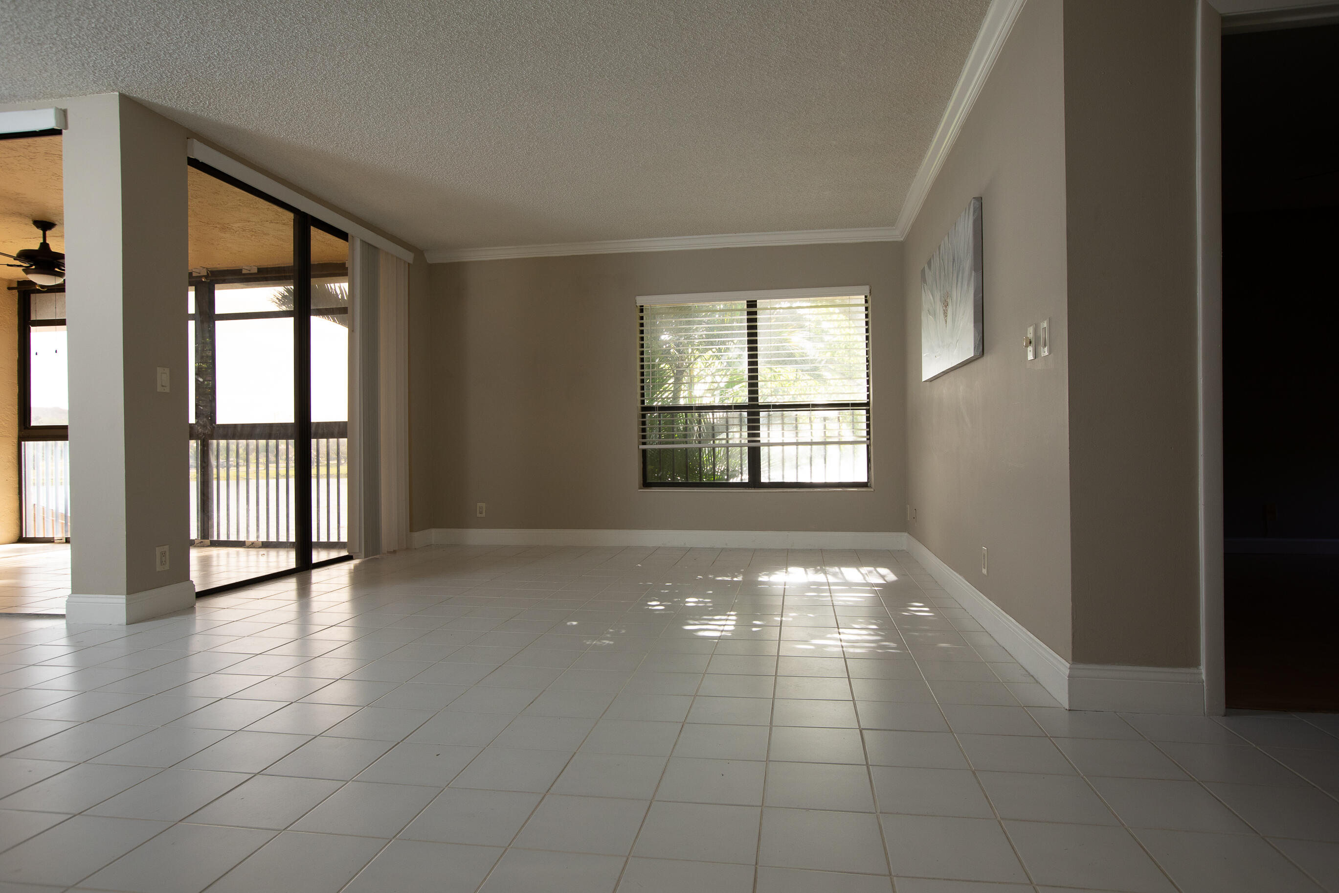 APPLEWOOD VILLAGE II-C CONDO - Residential Lease