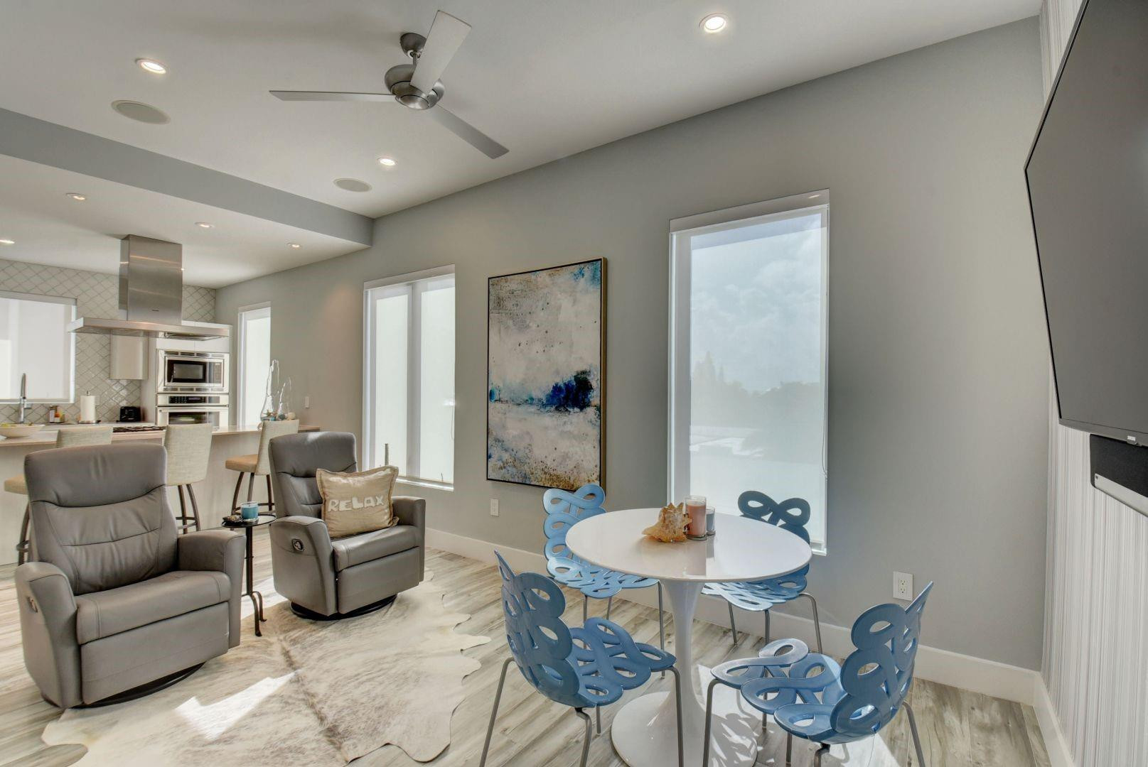 HOLLYWOOD CENTRAL REACH - Residential