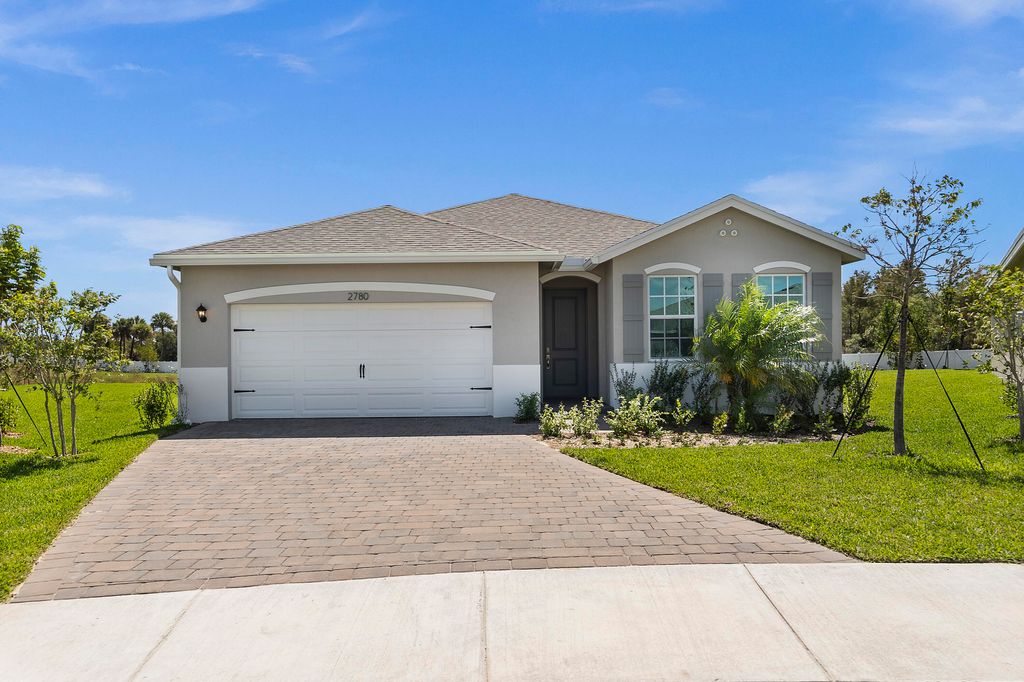 Photo of 2780 NE Breezeway Circle Cir, FL 34957 (MLS # R10787065)