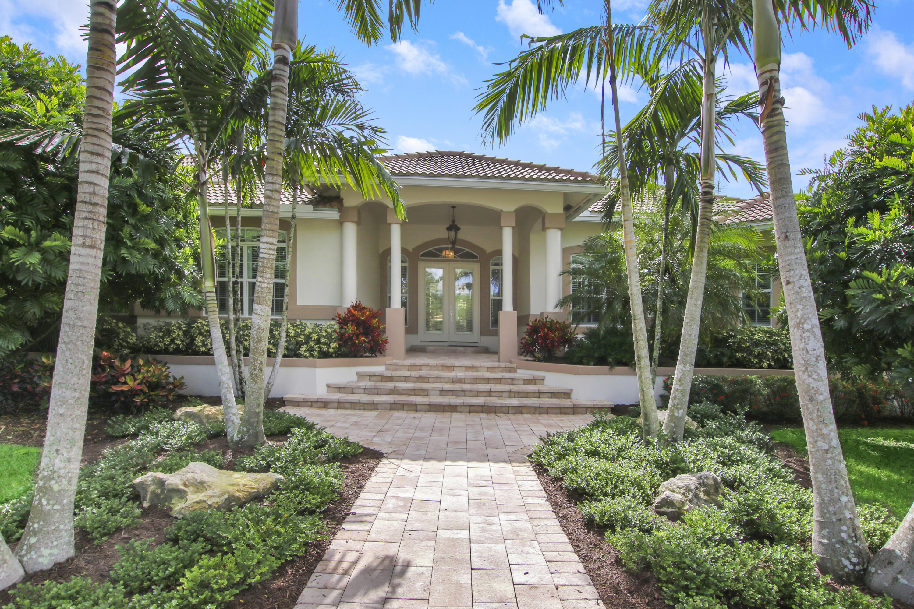 RANCH ACRES - Residential