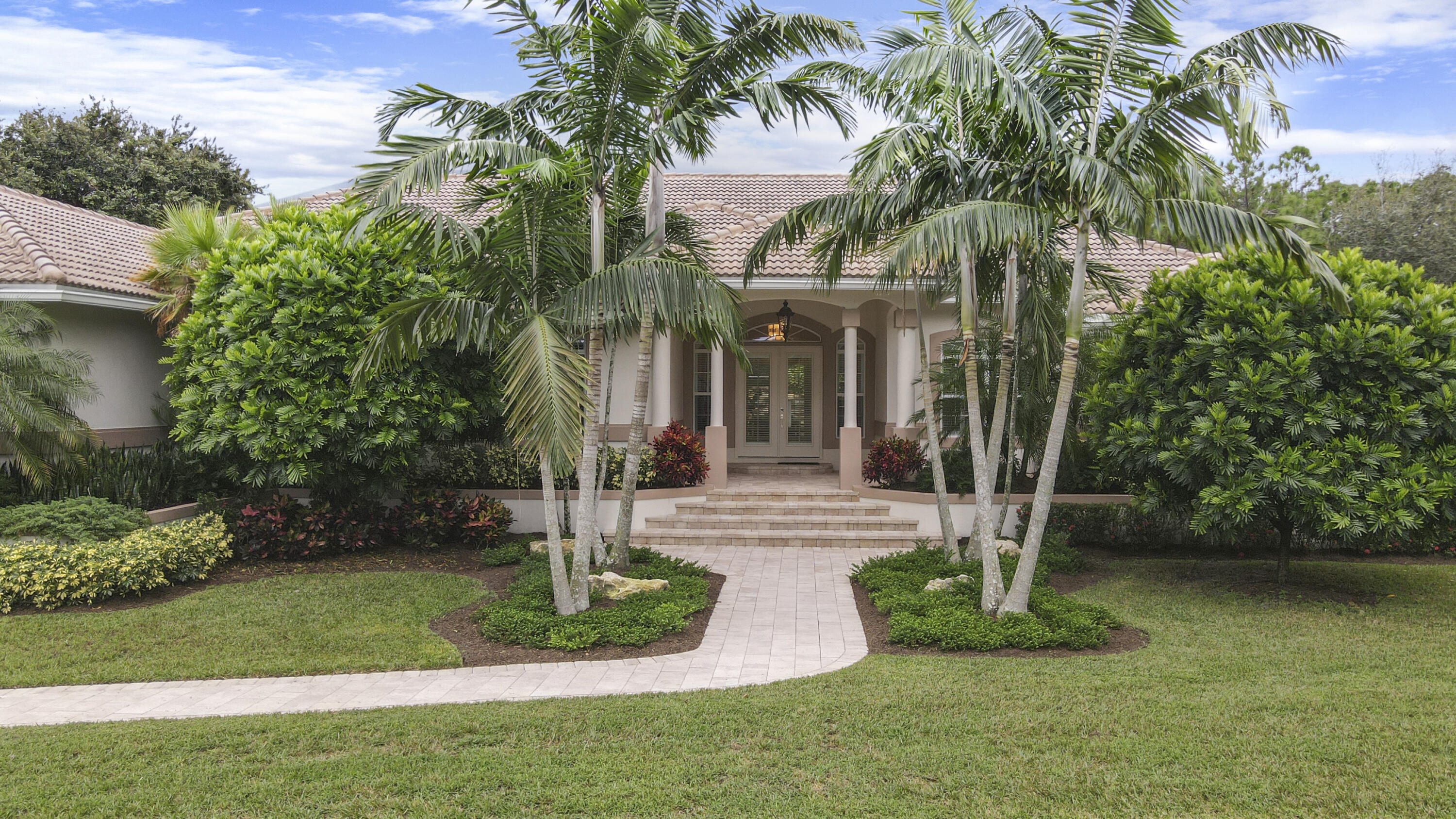 RANCH ACRES - Residential