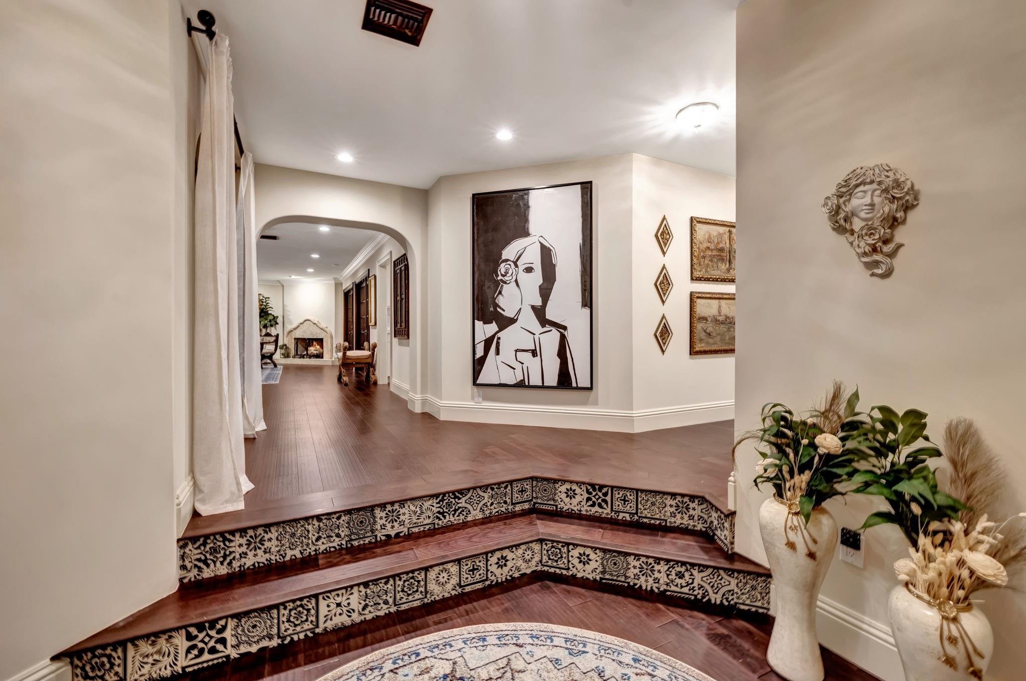 IDLEWYLD 1-19 B - Residential