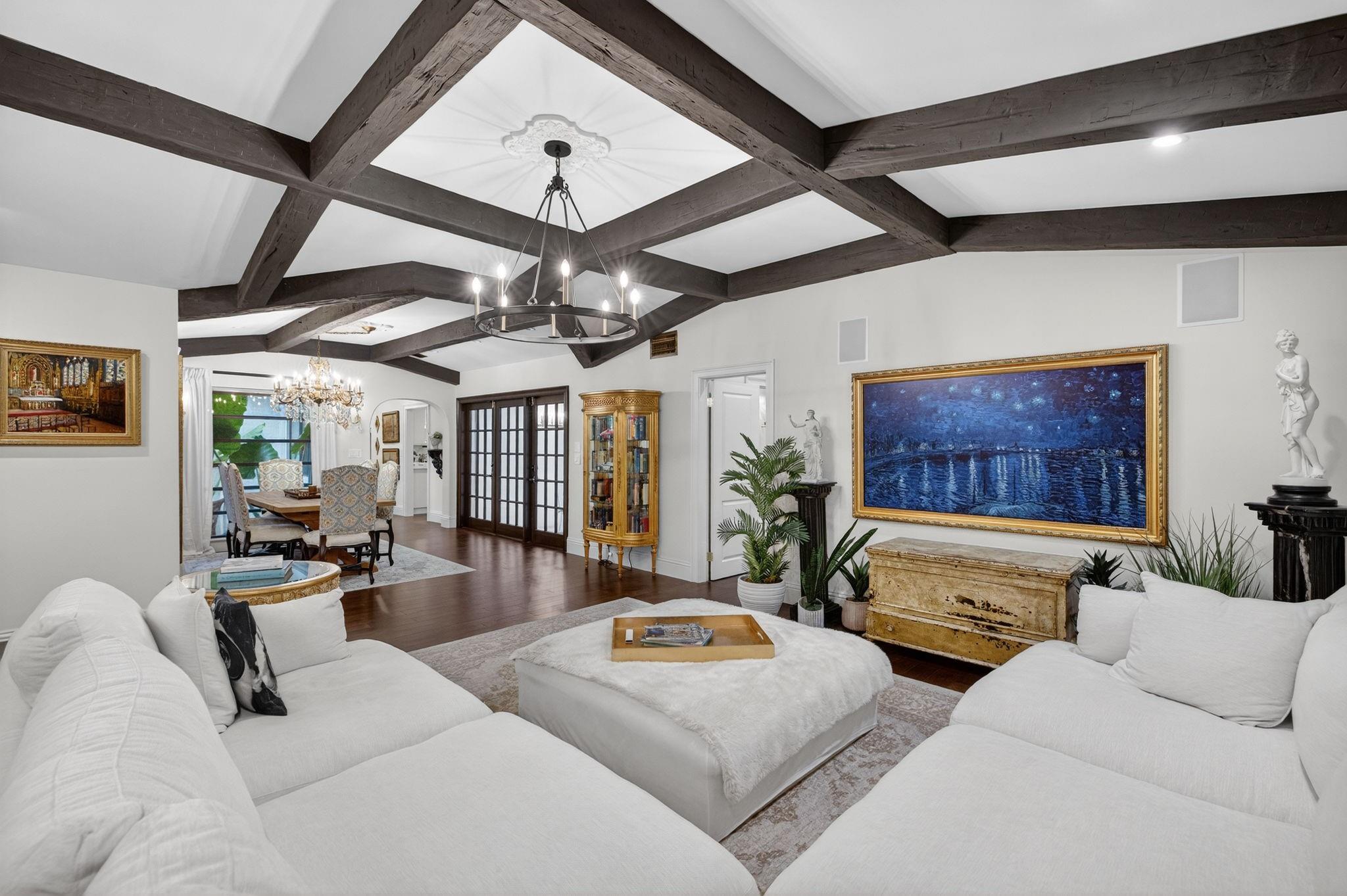 IDLEWYLD 1-19 B - Residential