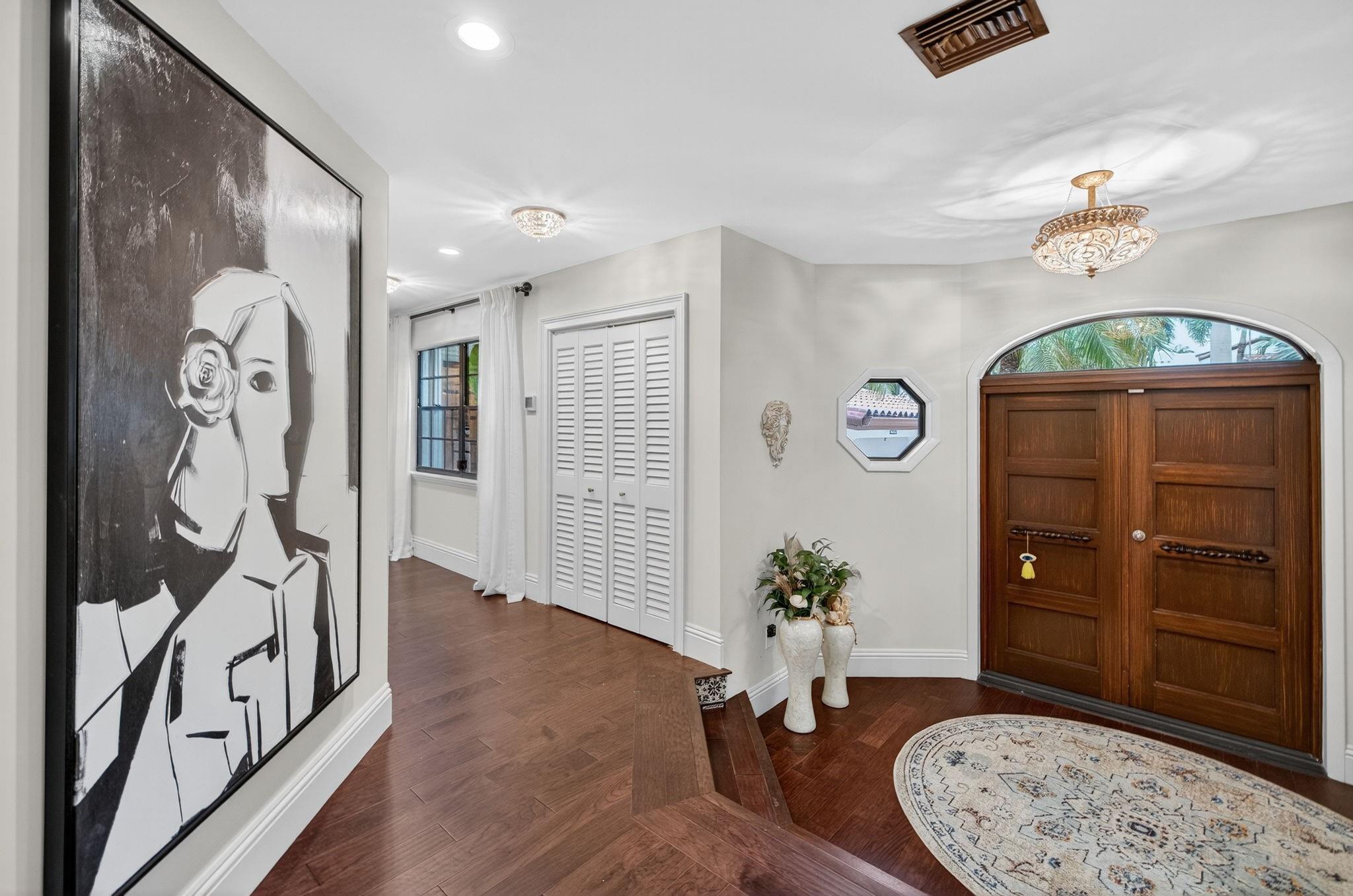 IDLEWYLD 1-19 B - Residential