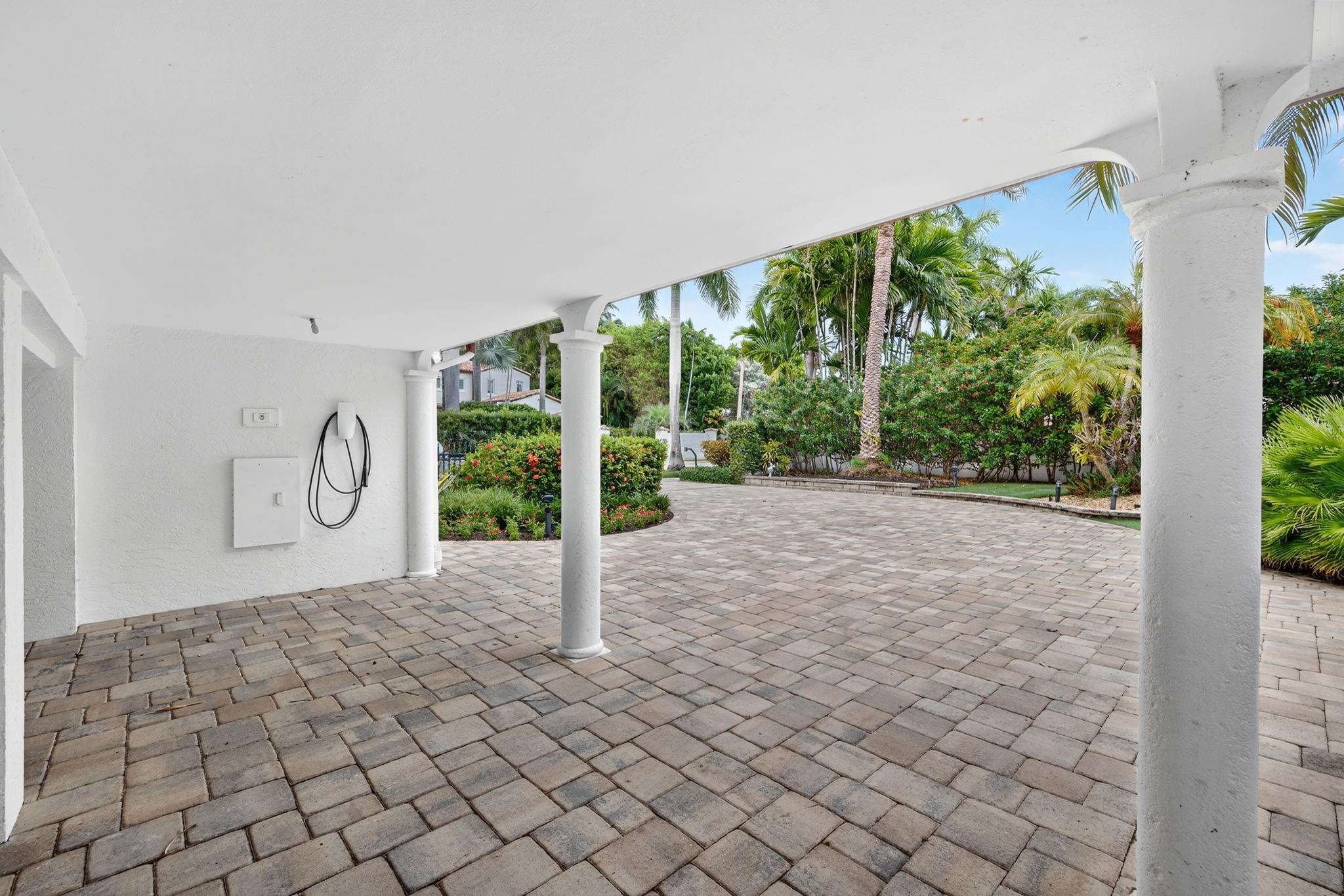 IDLEWYLD 1-19 B - Residential