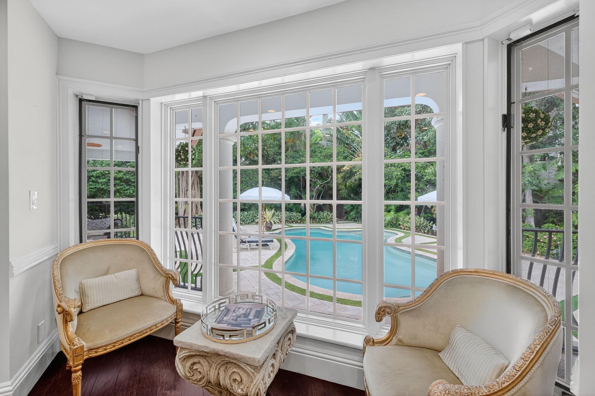 IDLEWYLD 1-19 B - Residential