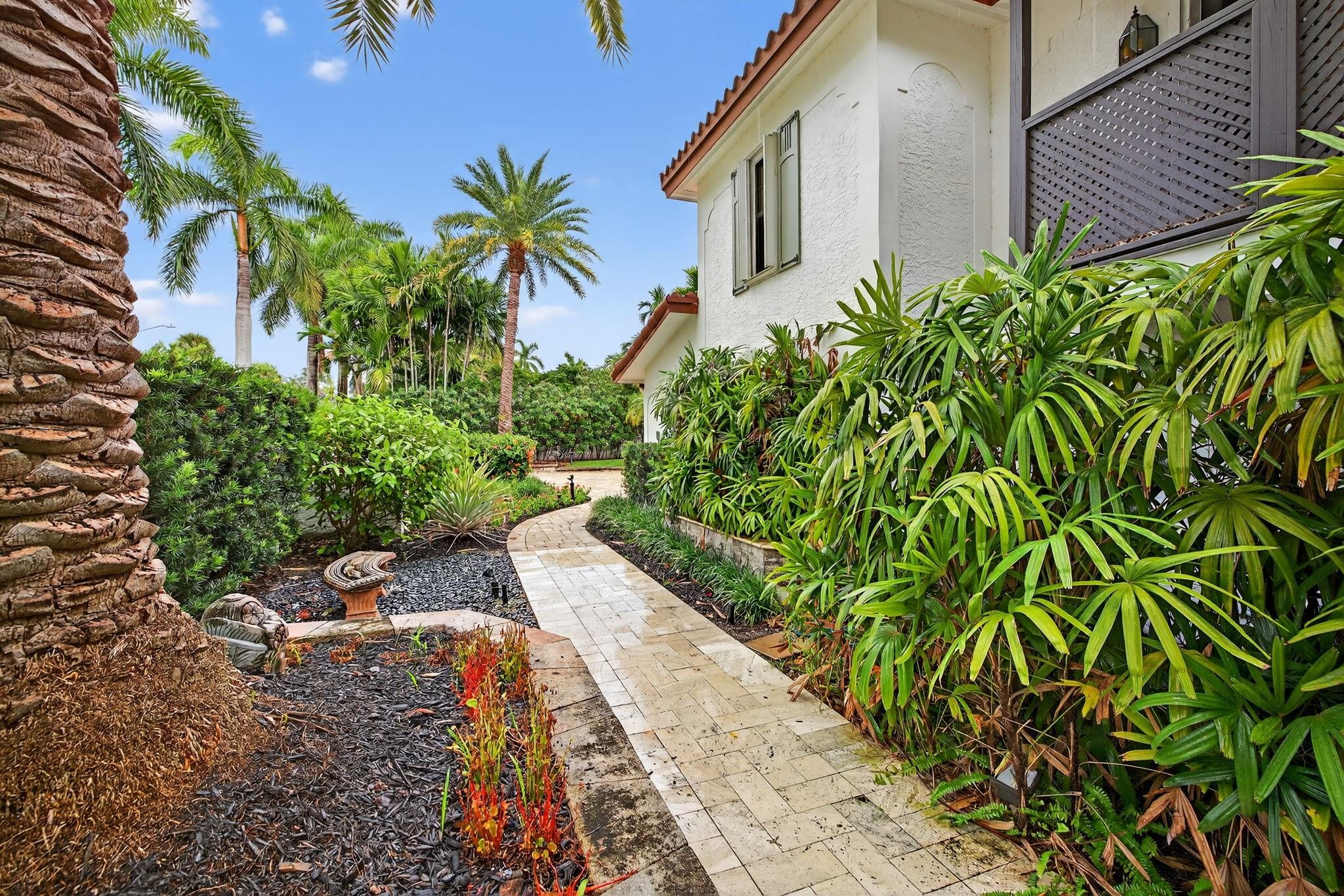 IDLEWYLD 1-19 B - Residential