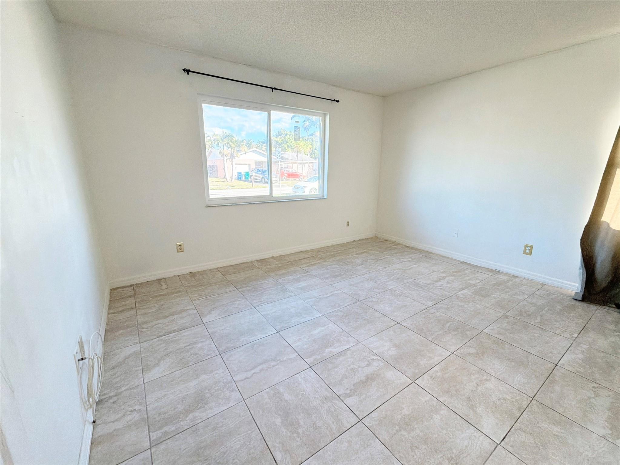 City Of Lauderhill Sec 1 - Residential Lease