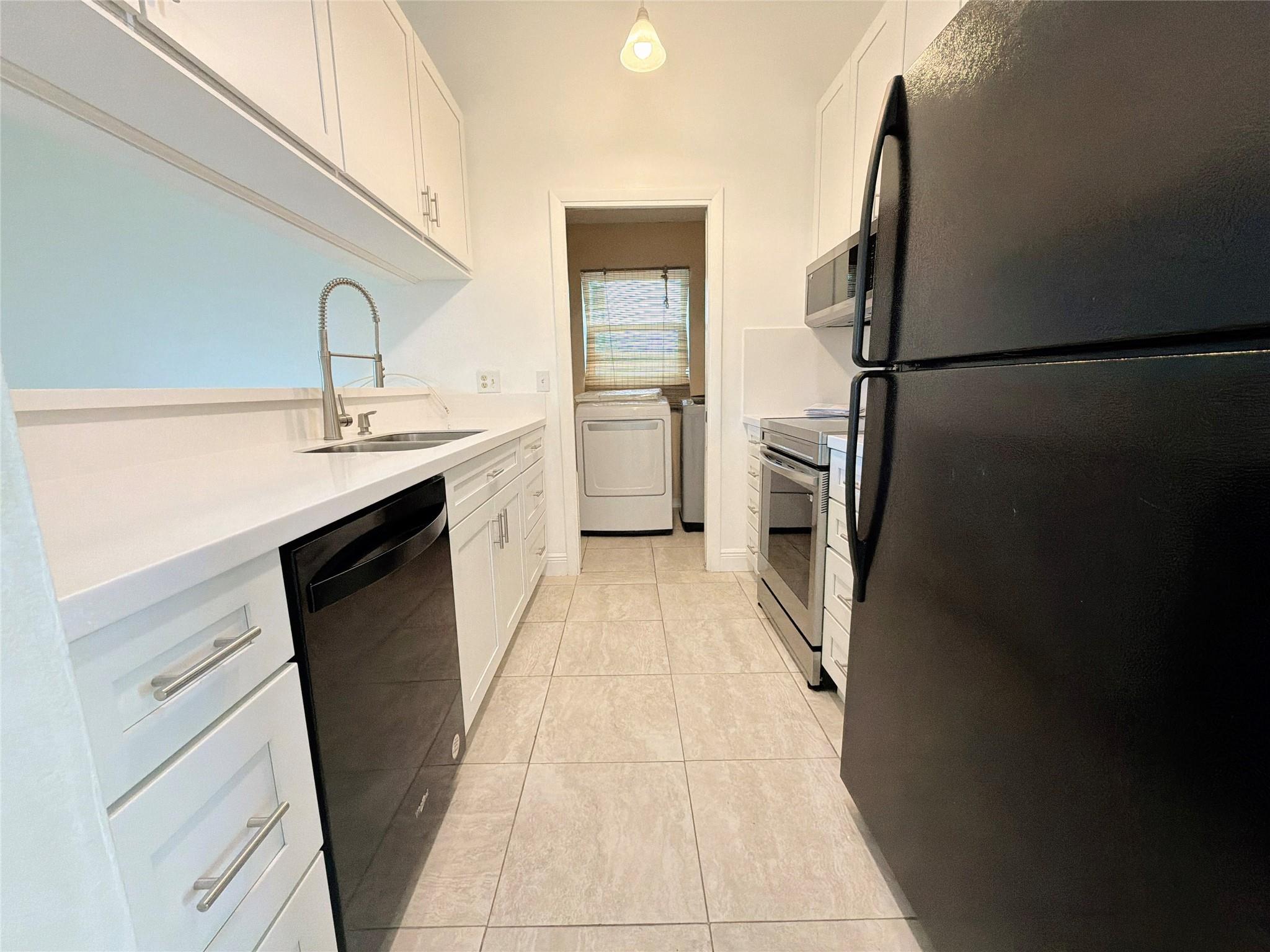 City Of Lauderhill Sec 1 - Residential Lease